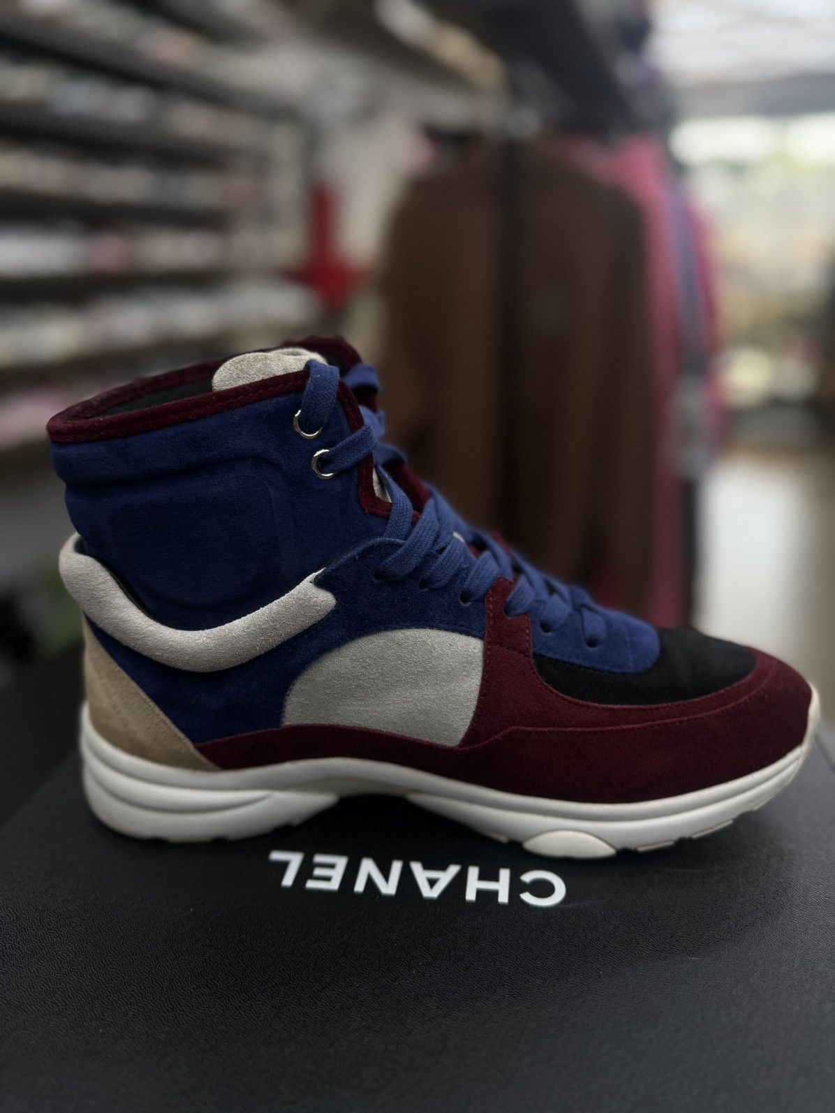 Chanel Chanel High Top Women’s Sneakers 39EU/9US (W) $1050 Size US 9 / IT 39 - 10 Thumbnail