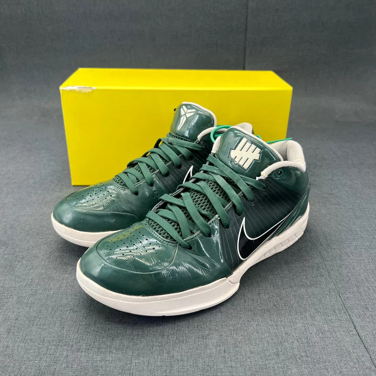 Nike zk4 Bucks Size 43 Like New Size US 10 / EU 43 - 1 Thumbnail