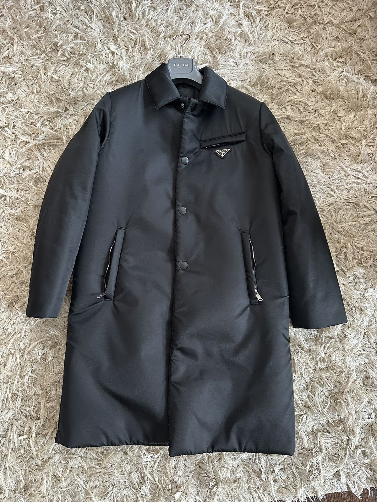 Image of Prada Re-Nylon Logo Plaque Raincoat Jacket in Black, Men's (Size Small)