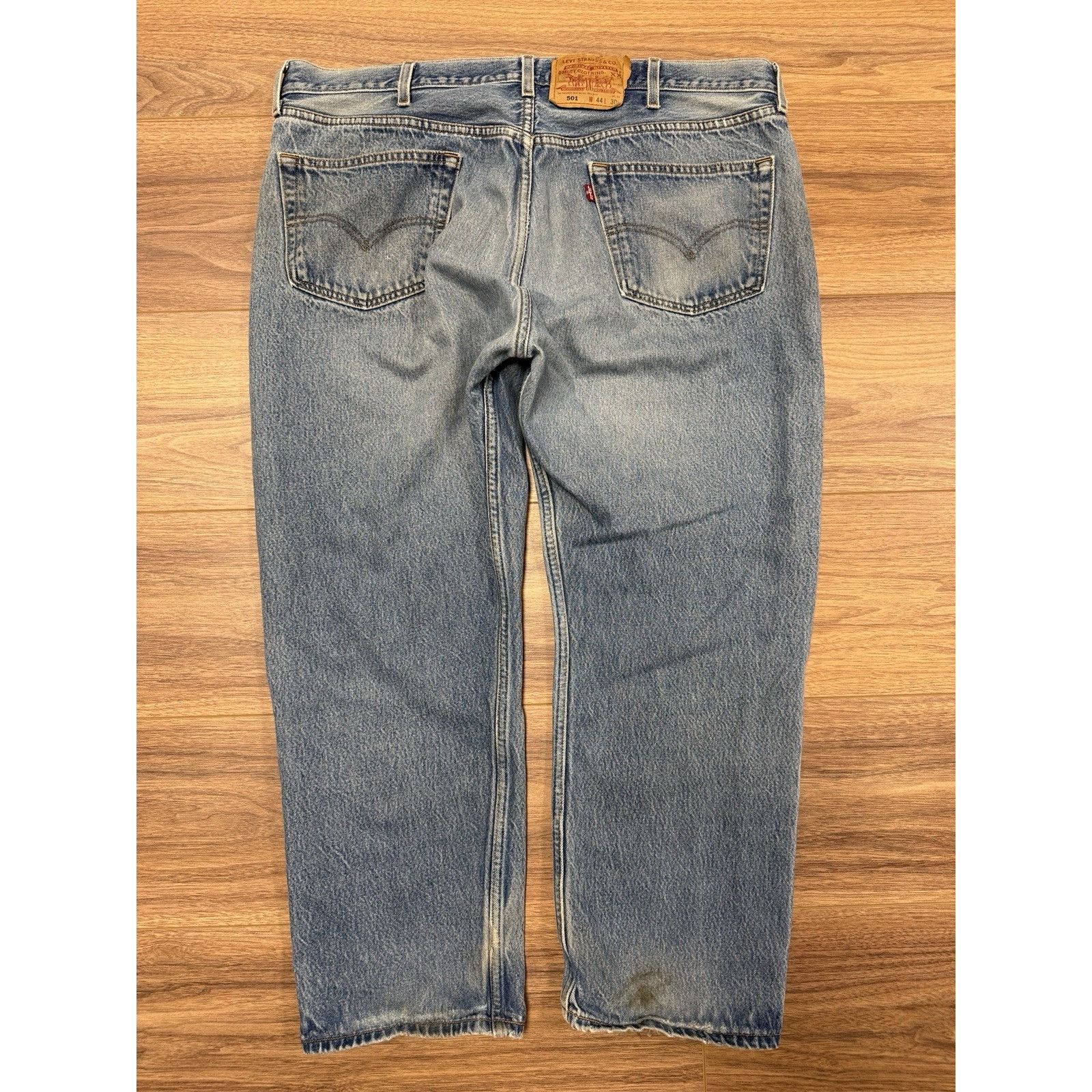 Levi's Vintage Levis 501 Jeans Mens 44x30 (40x27) Faded Blue USA Size US 44 / EU 60 - 2 Thumbnail