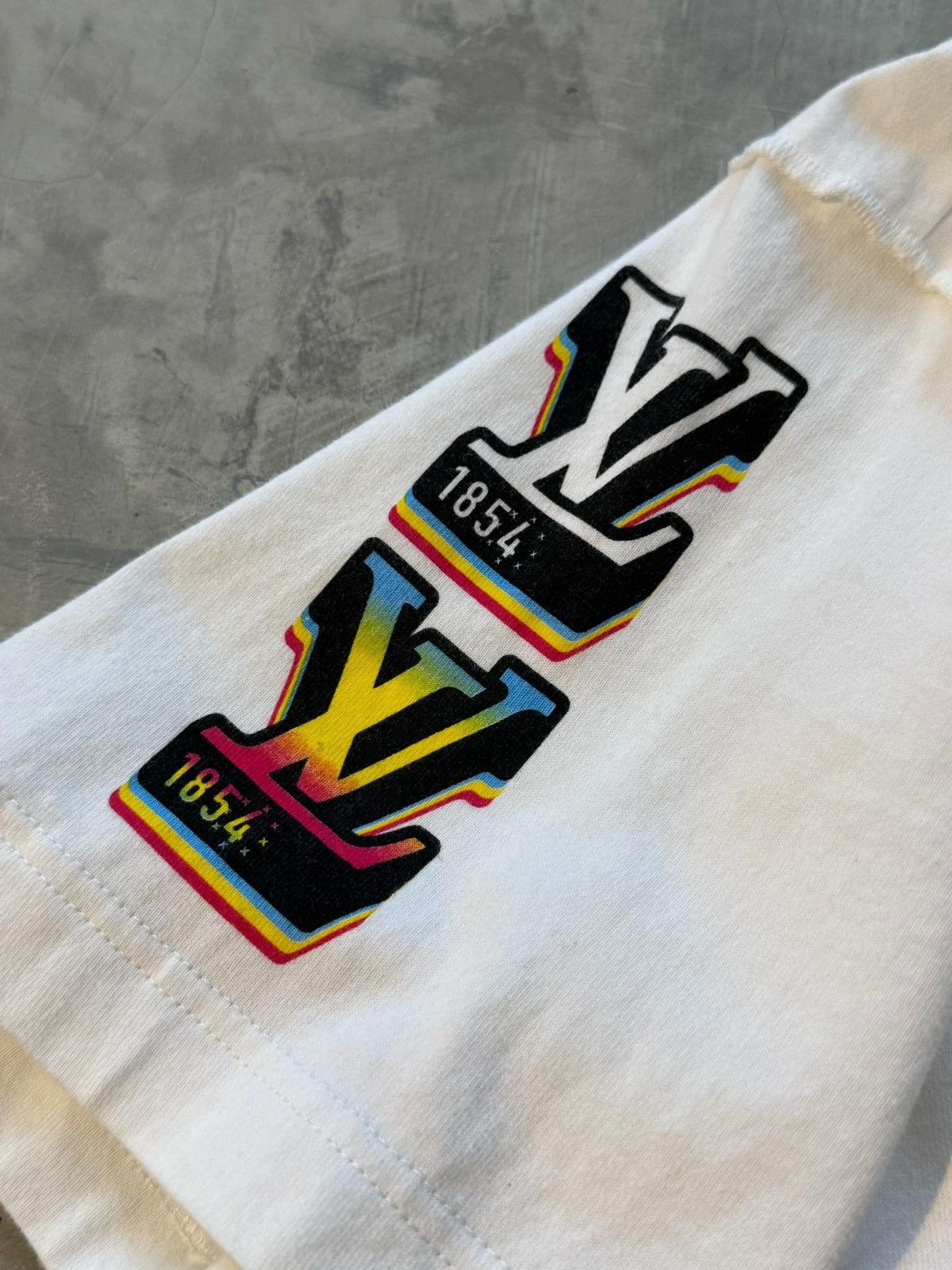 Louis Vuitton Louis Vuitton Jazz Flyers white tee Size US S / EU 44-46 / 1 - 3 Thumbnail