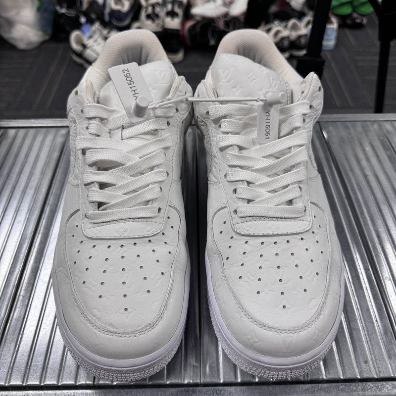 Louis Vuitton Louis Vuitton Nike Air Force 1 Low Fashion Sneakers -2505 Size US 10.5 / EU 43-44 - 2 Thumbnail