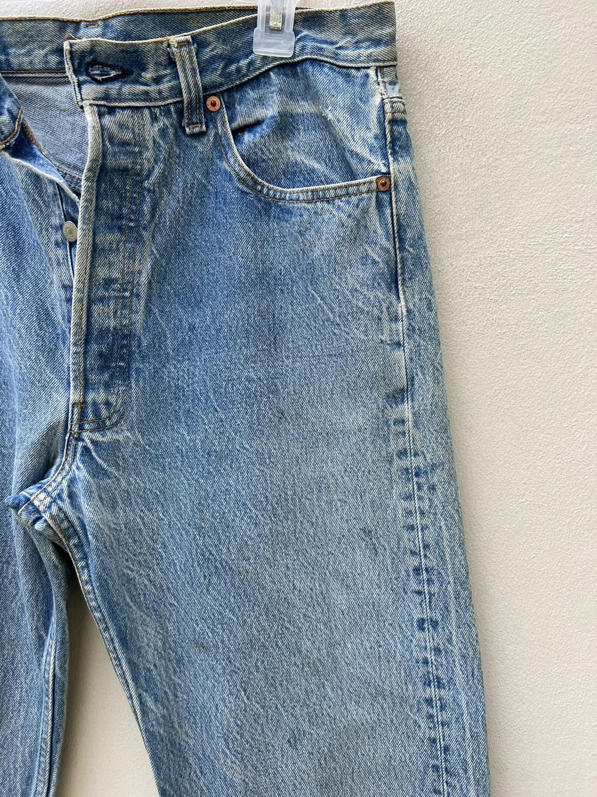 Levi's Vintage 80s Levi’s 501 Faded Light Blue Denim Jeans Size US 34 / EU 50 - 10 Thumbnail