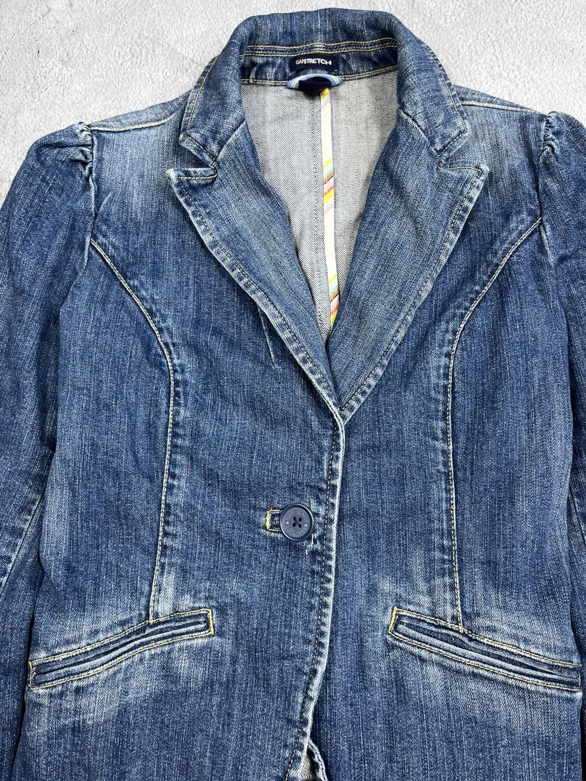 Gap × Vintage Vintage Y2K Gap denim jacket blazer 00s style size 6 Size XS / US 0-2 / IT 36-38 - 4 Thumbnail