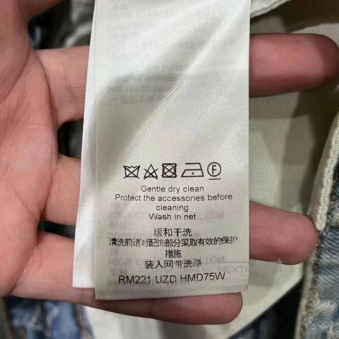 Louis Vuitton lv louis vuitton logo denim pants. Size US 30 / EU 46 - 4 Thumbnail