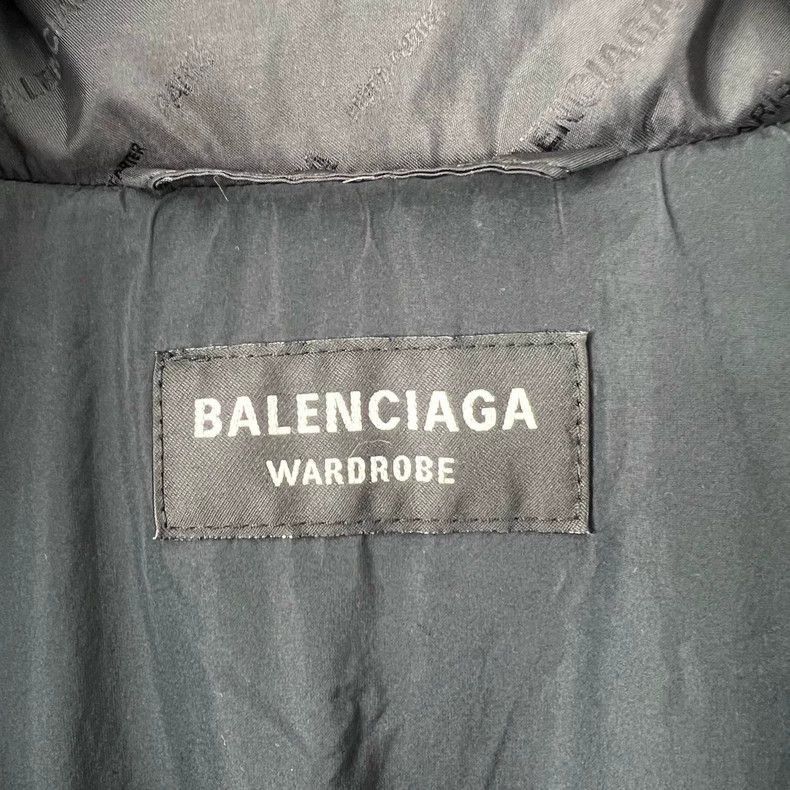 Balenciaga Balenciaga bullet screen full print dark logo down jacket-2 Size US M / EU 48-50 / 2 - 8 Thumbnail