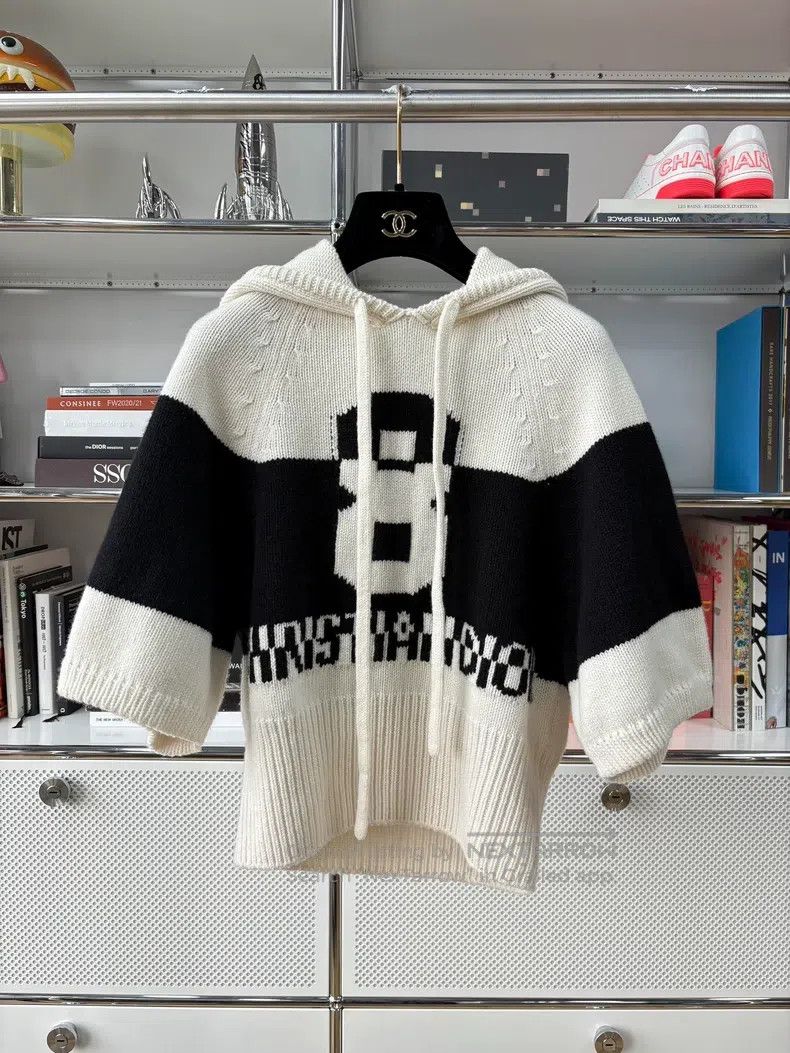 Dior Dior Black and white colour block letter jacquard hooded s Size XS / US 0-2 / IT 36-38 - 1 Thumbnail