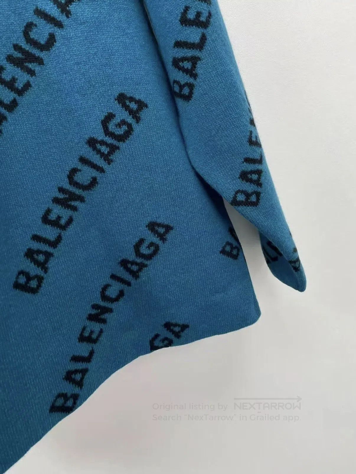 Balenciaga Blue Patterned Long Sleeve Sweater Size L. Size US L / EU 52-54 / 3 - 3 Thumbnail
