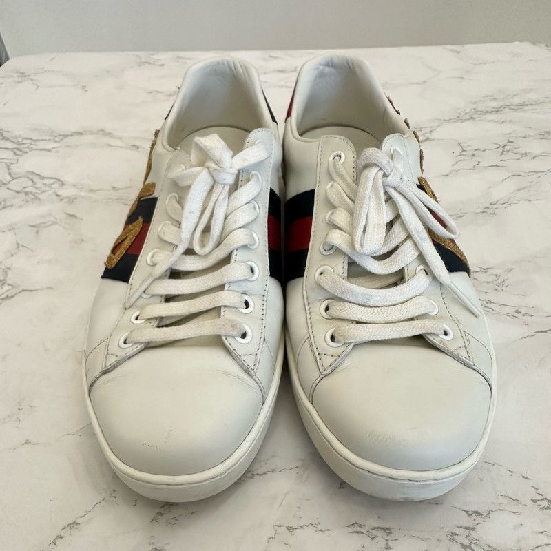 Gucci Gucci Ace embroidered “Loved” sneaker | Grailed