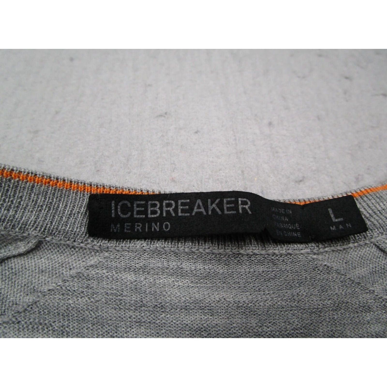 Icebreaker VINTAGE Icebreaker Sweater Mens Large Gray V Neck Merino Wool Pullover Knit Casual Warm Outdoor Size US L / EU 52-54 / 3 - 3 Thumbnail