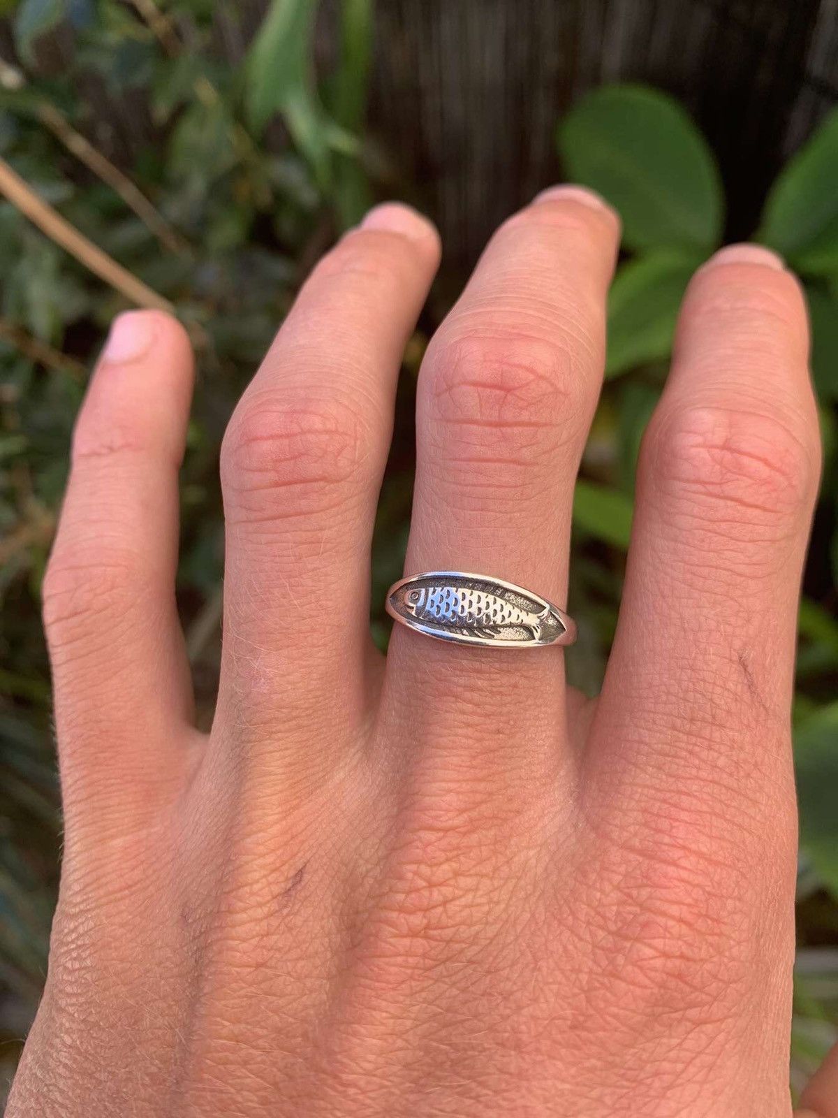 Vintage Vintage Silver Fish Ring Size ONE SIZE - 1 Thumbnail