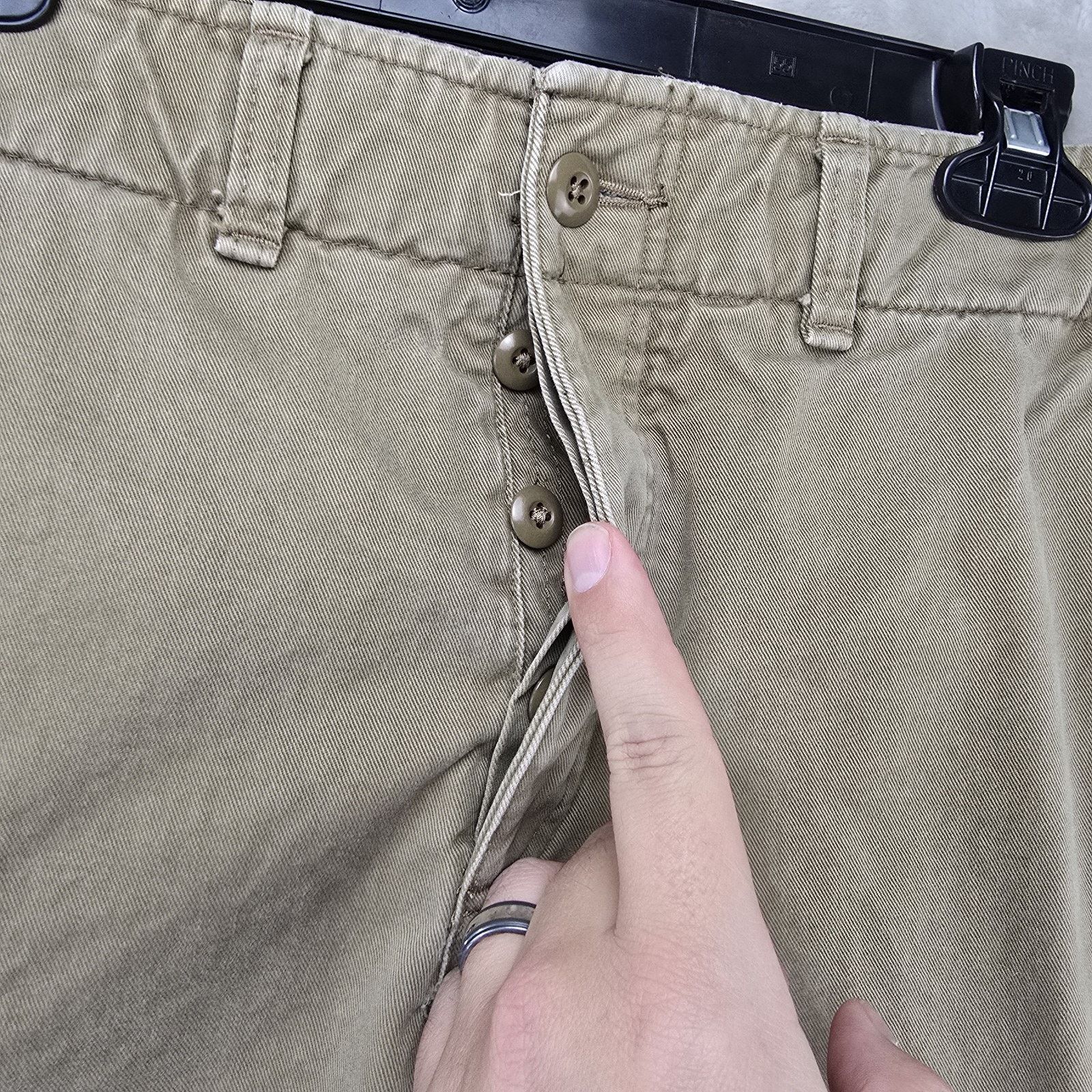 Abercrombie & Fitch Vintage Abercrombie & Fitch Cargo Shorts 33 (Fits 35x10) Size US 33 - 2 Thumbnail
