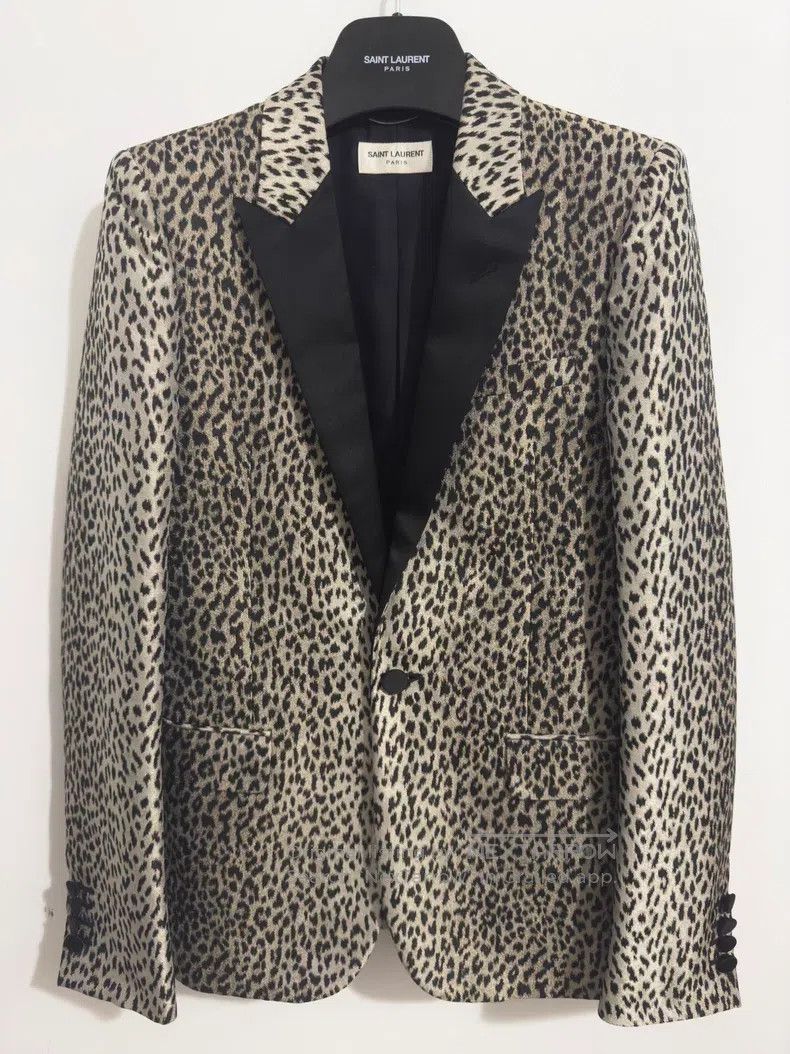 Saint Laurent Paris Saint Laurent Paris Satin Peak Lapel Smoking Suit with Leo Size US XS / EU 42 / 0 - 1 Thumbnail