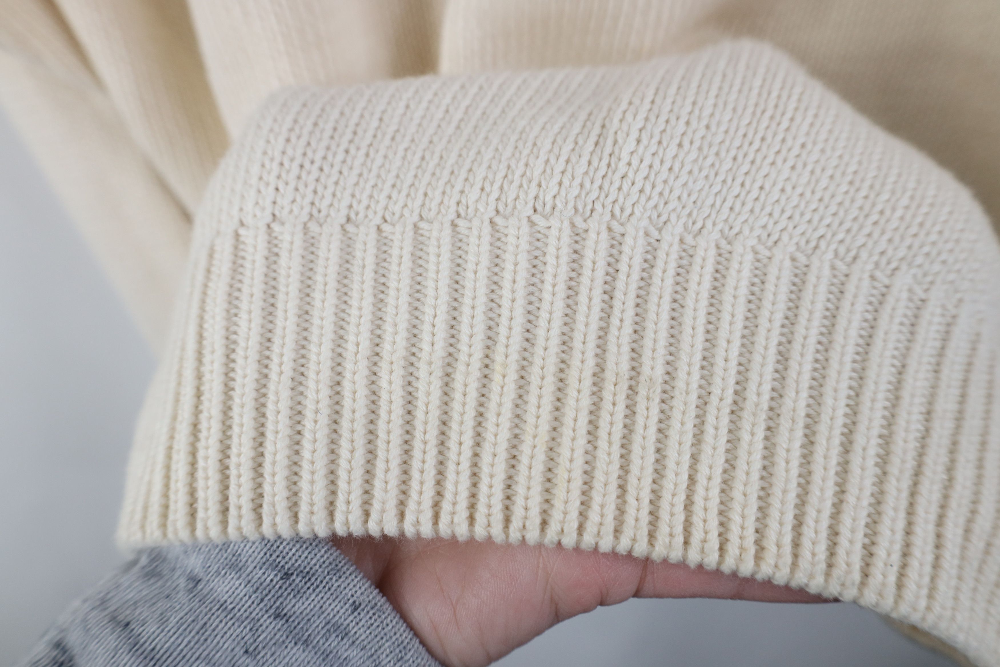 Vintage Vintage 90s Streetwear Block Cotton Knit Crewneck Sweater Size US L / EU 52-54 / 3 - 6 Thumbnail