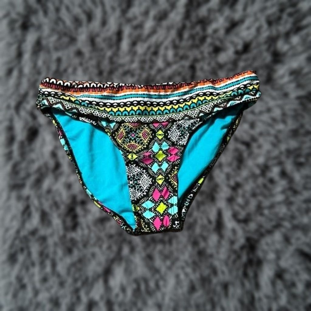 Kenneth Cole Kenneth Cole REACTION Bikini Swim Bottom L Boho Chic Tribal Southwestern Aztec Womens Lined Quick Dry Geometric Pattern Multicolor Nylon Spandex Size 28" / US 6 / IT 42 - 1 Thumbnail