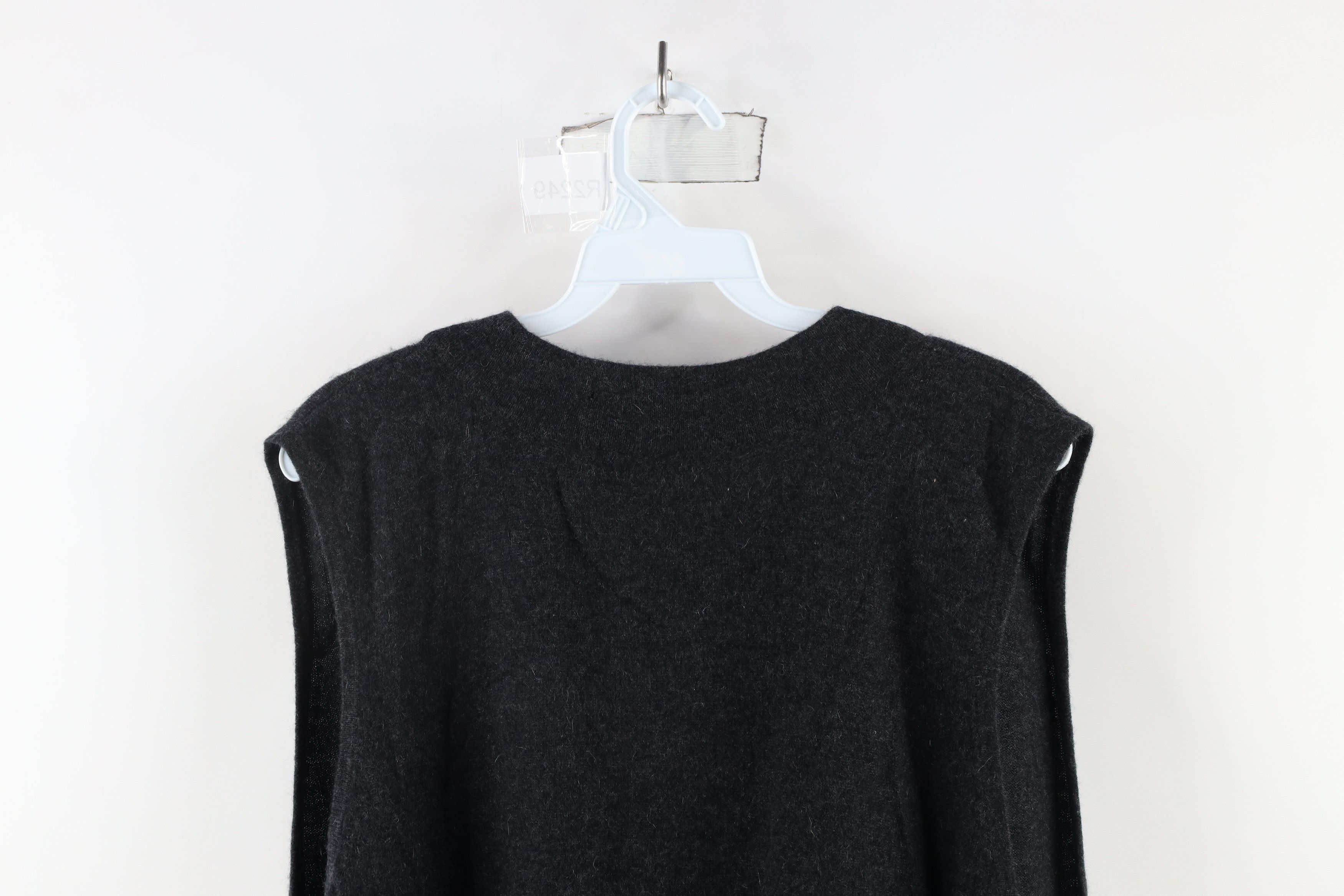 Vintage New w Defects Vintage Streetwear Knit Pocket Sweater Vest Size L / US 10 / IT 46 - 10 Thumbnail