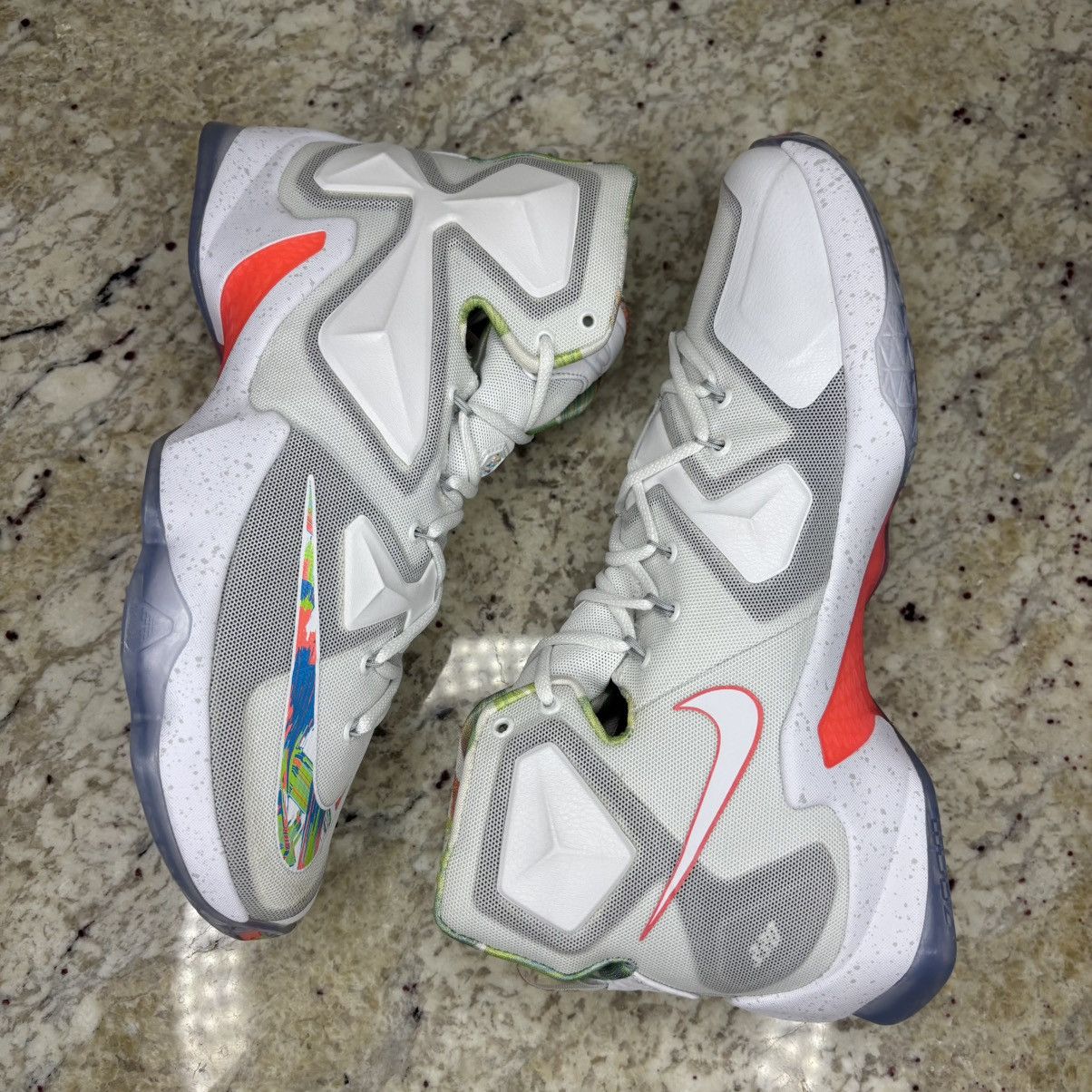 Nike Size 11.5 - Nike LeBron 13 Easter CLEAN W/Box Size US 11.5 / EU 44-45 - 12 Thumbnail