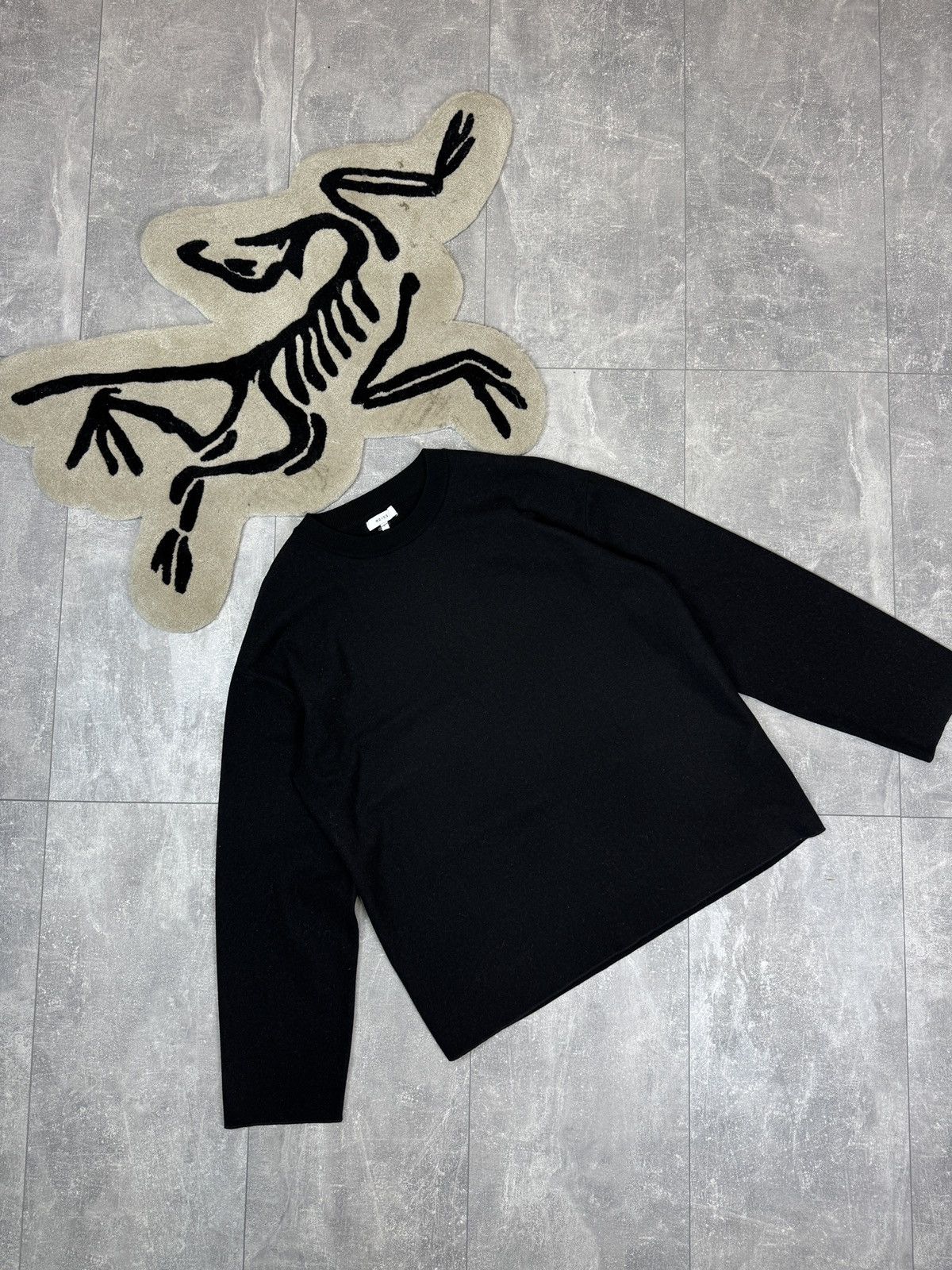 Reiss Mens Vintage Reiss wool sweater mohair knitwear black Size US L / EU 52-54 / 3 - 1 Thumbnail