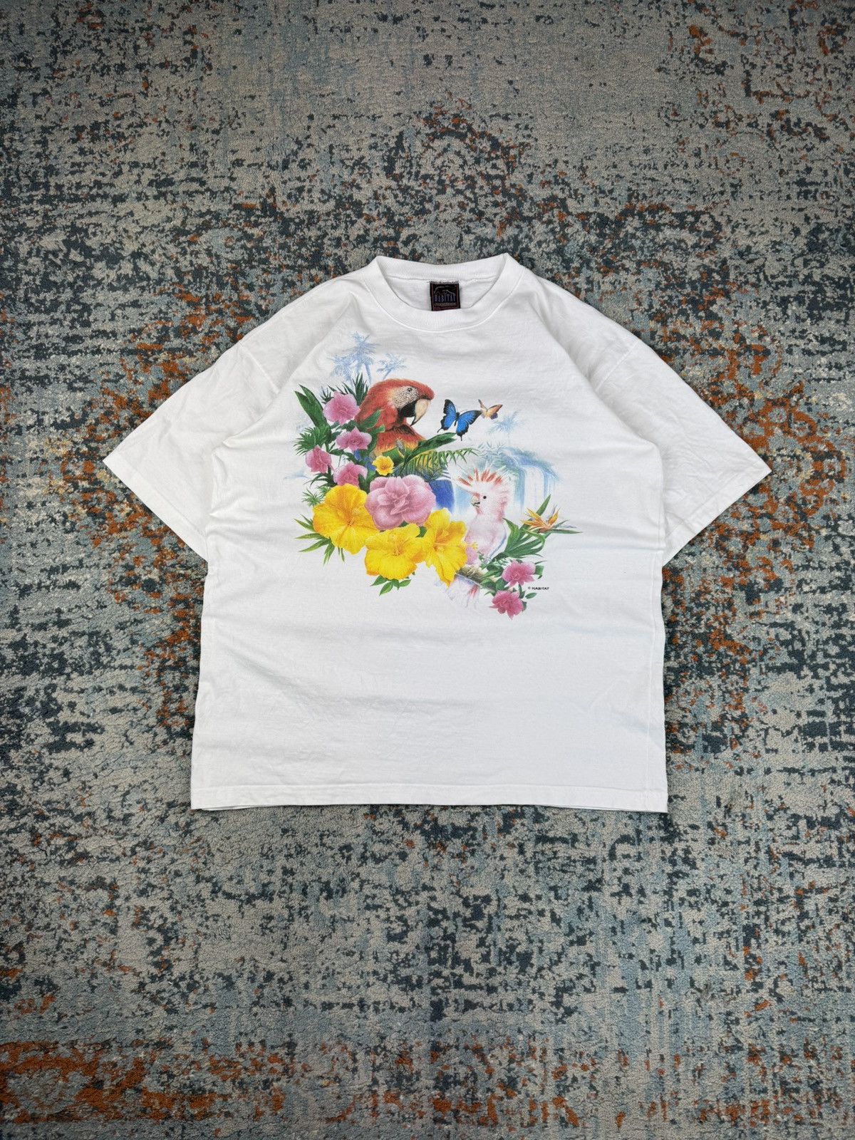Vintage Vintage 90s parrots jungle animal print graphic tee Size US XL / EU 56 / 4 - 1 Thumbnail