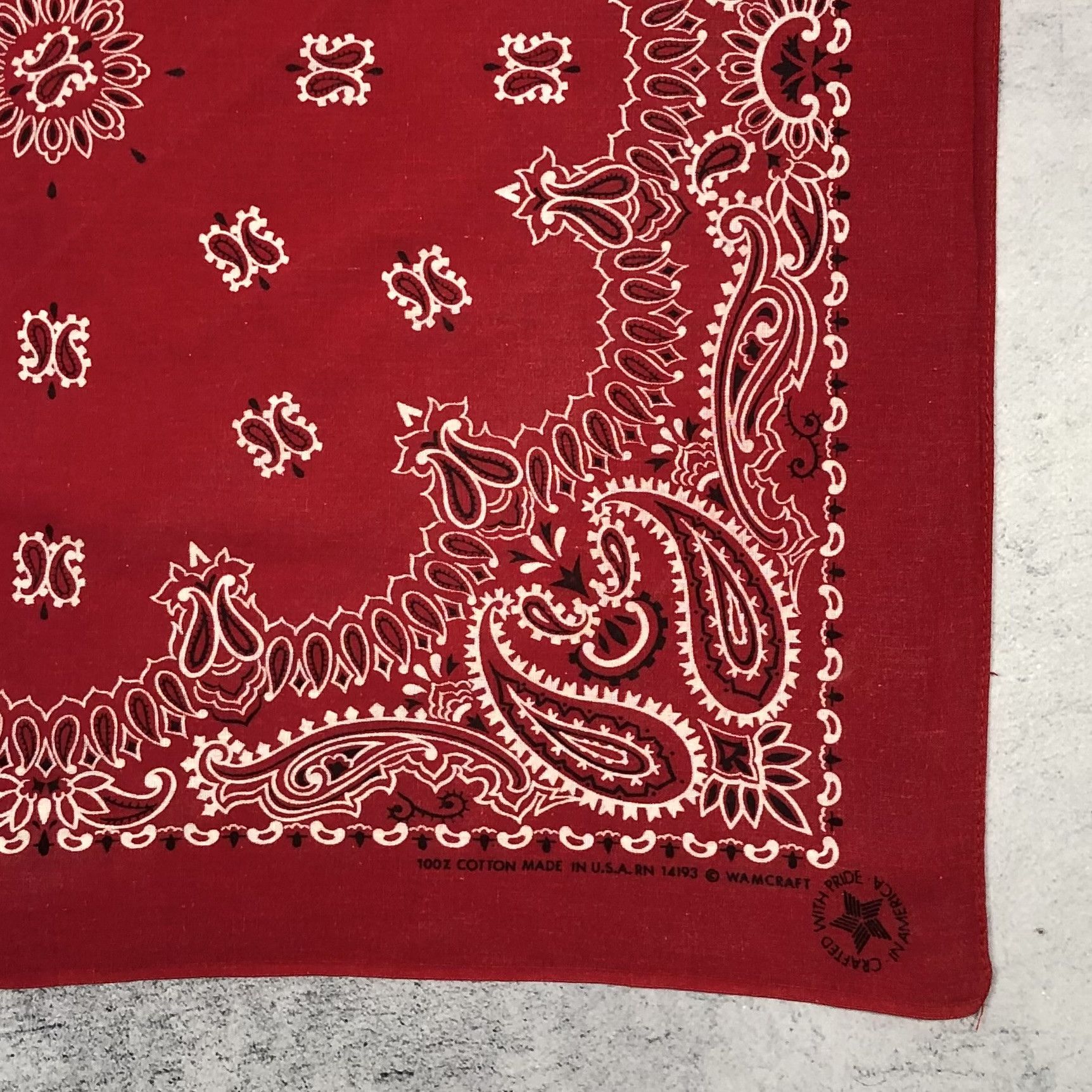 Vintage Vintage 90s Paisley USA Bandana Bloods Crips Size ONE SIZE - 4 Thumbnail