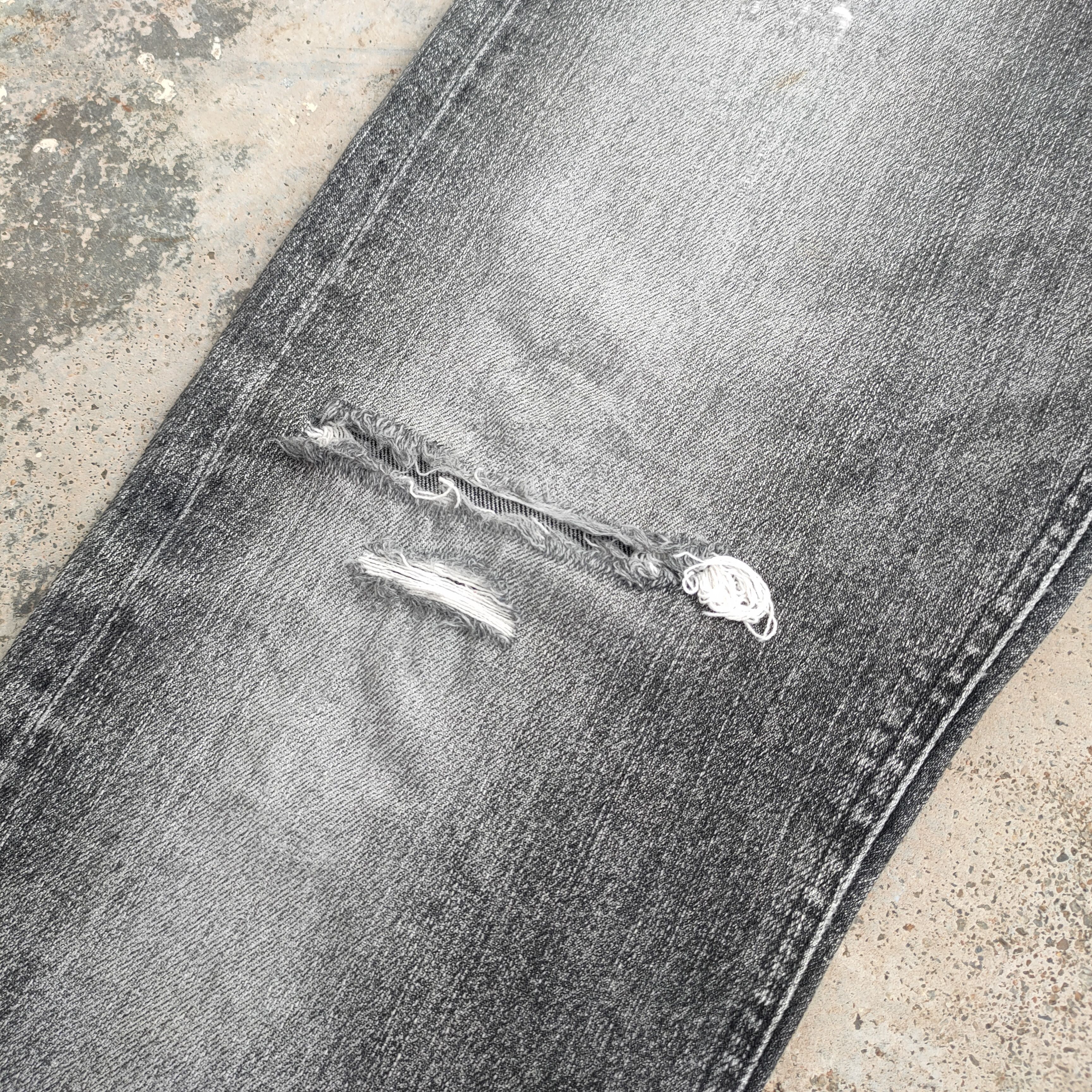 Burberry vtg Burberry black label distressed denim jeans pants Size US 32 / EU 48 - 10 Thumbnail