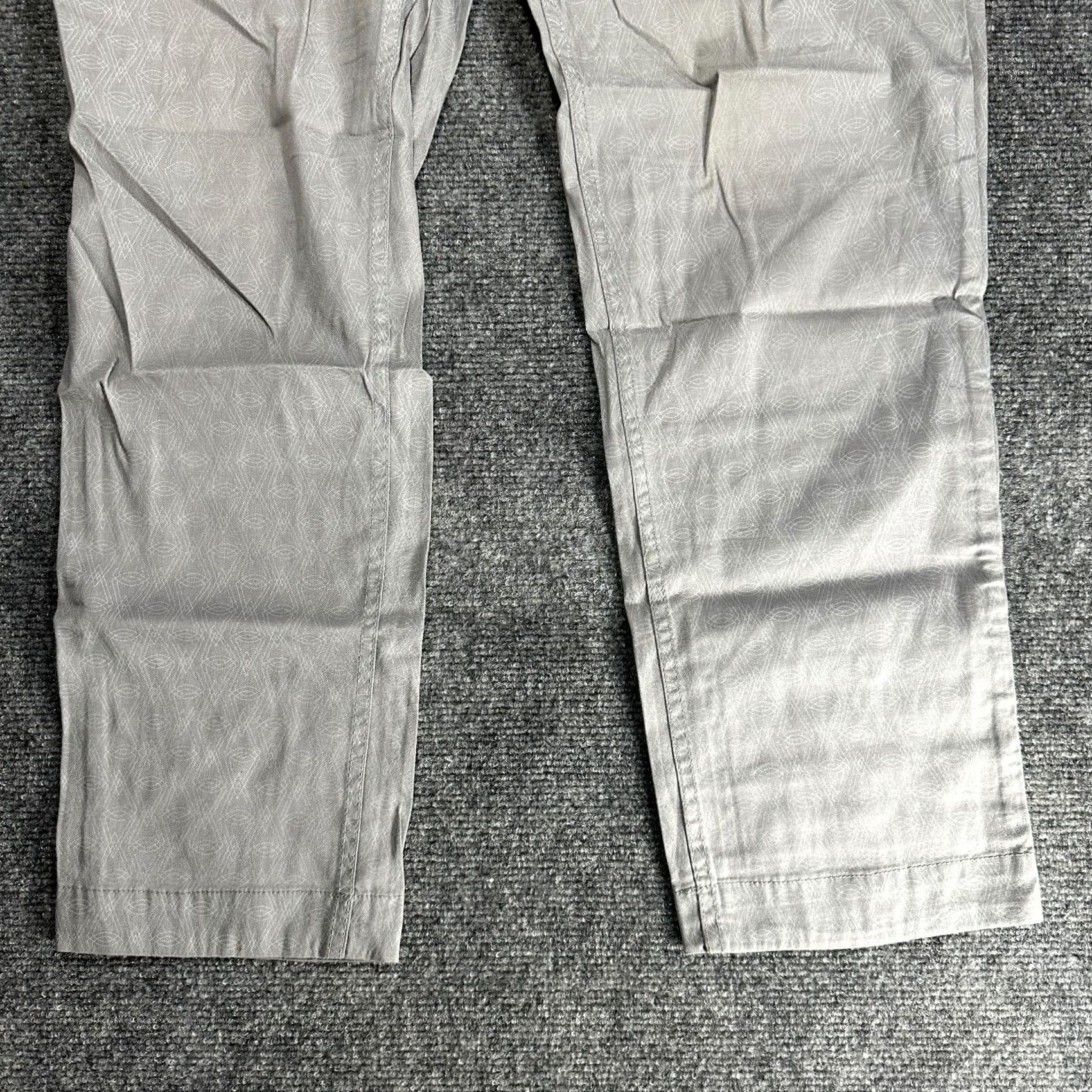 Vintage Horny Toad Pants Womens 10 Gray Print Cotton Stretch Ankle Chino Pockets Geometric Modern Classic Mens Womens Boys Girls Size 32" / US 10 / IT 46 - 2 Thumbnail