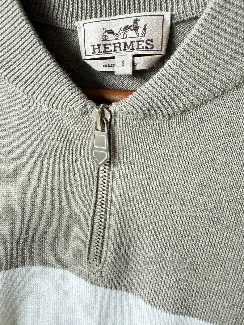 Hermes Hermes Color-block knitted short-sleeve sweater, 85% cotto Size US S / EU 44-46 / 1 - 4 Thumbnail