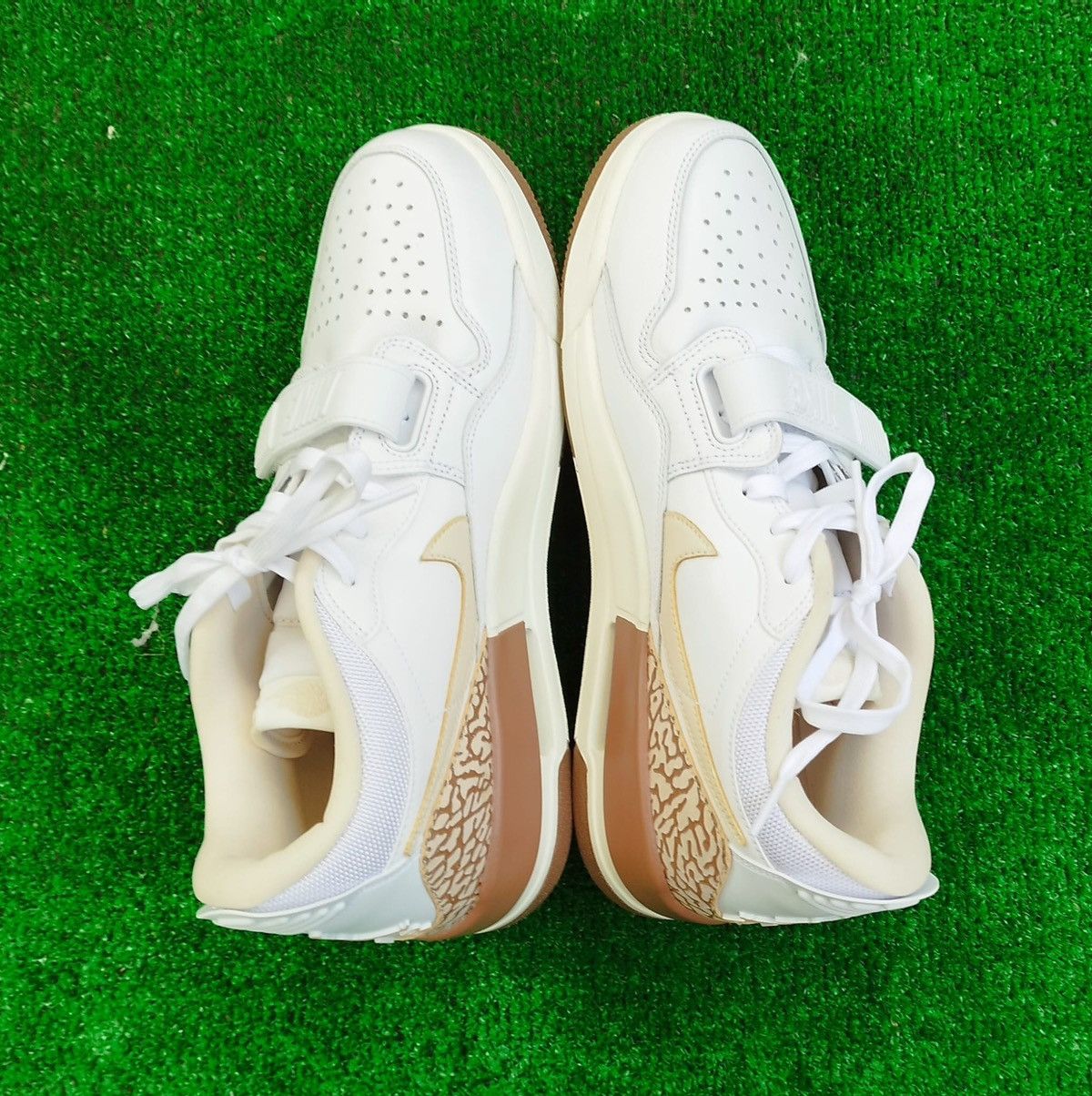 Jordan Brand Shoes Air Jordan Unisex Legacy 312 Low Size US 10.5 / EU 43-44 - 4 Thumbnail