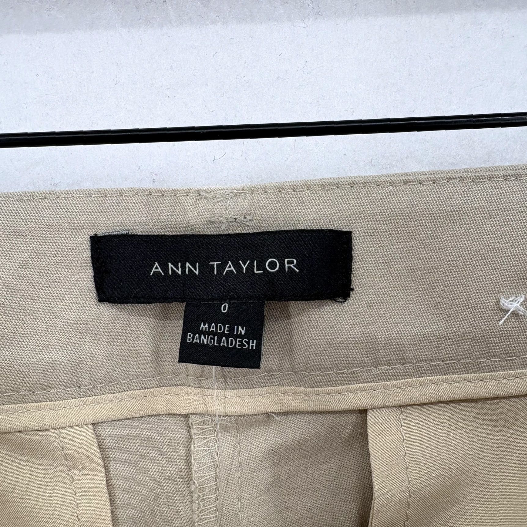 Ann Taylor Ann Taylor Pants Womens 0 Beige Stretch Chino Slim Ankle Dress Career Khaki NWT Size 25" / US 0 / IT 36 - 4 Thumbnail