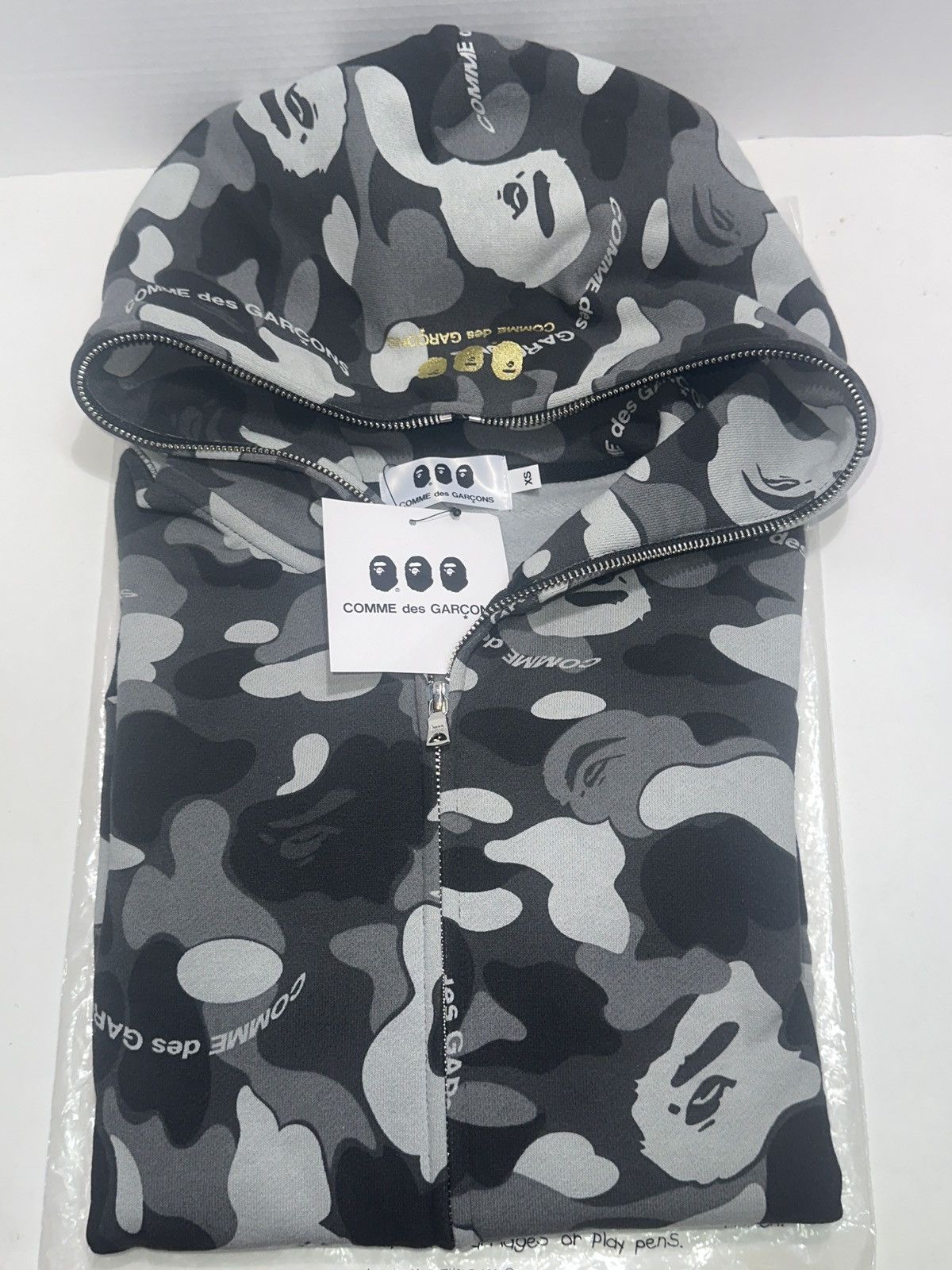 Bape × Comme des Garcons BAPE X CDG Osaka 1st Camo Full Zip DS Size XS Size US XS / EU 42 / 0 - 2 Thumbnail