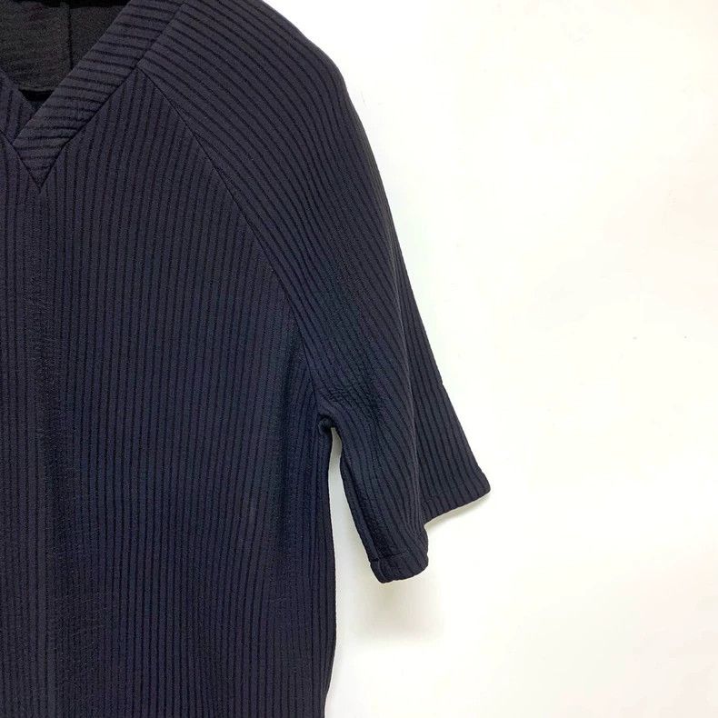 Givenchy Givenchy Black Samurai Short Sleeve 2506-Nextarrow Size US S / EU 44-46 / 1 - 6 Thumbnail