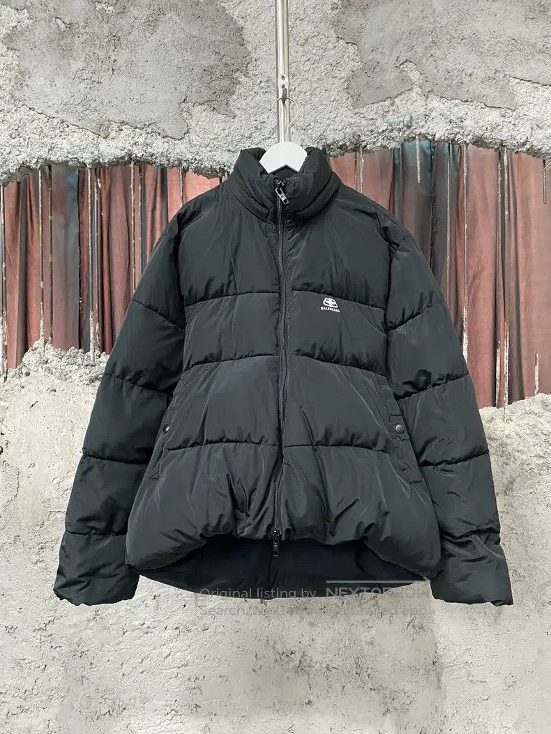 Balenciaga Balenciaga Puffer Jacket Size XXS / US 00 / IT 34 - 1 Thumbnail