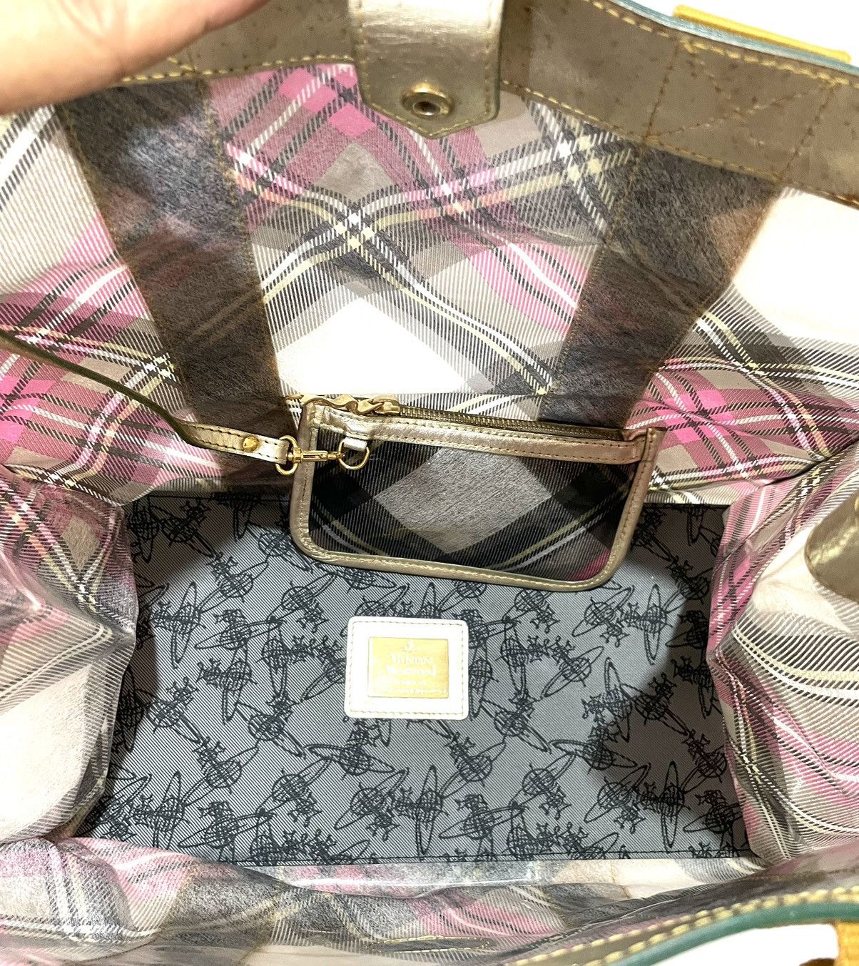 Vivienne Westwood Tartan PVC Tote with Matching Pouch – Gold Trim Size ONE SIZE - 16 Thumbnail