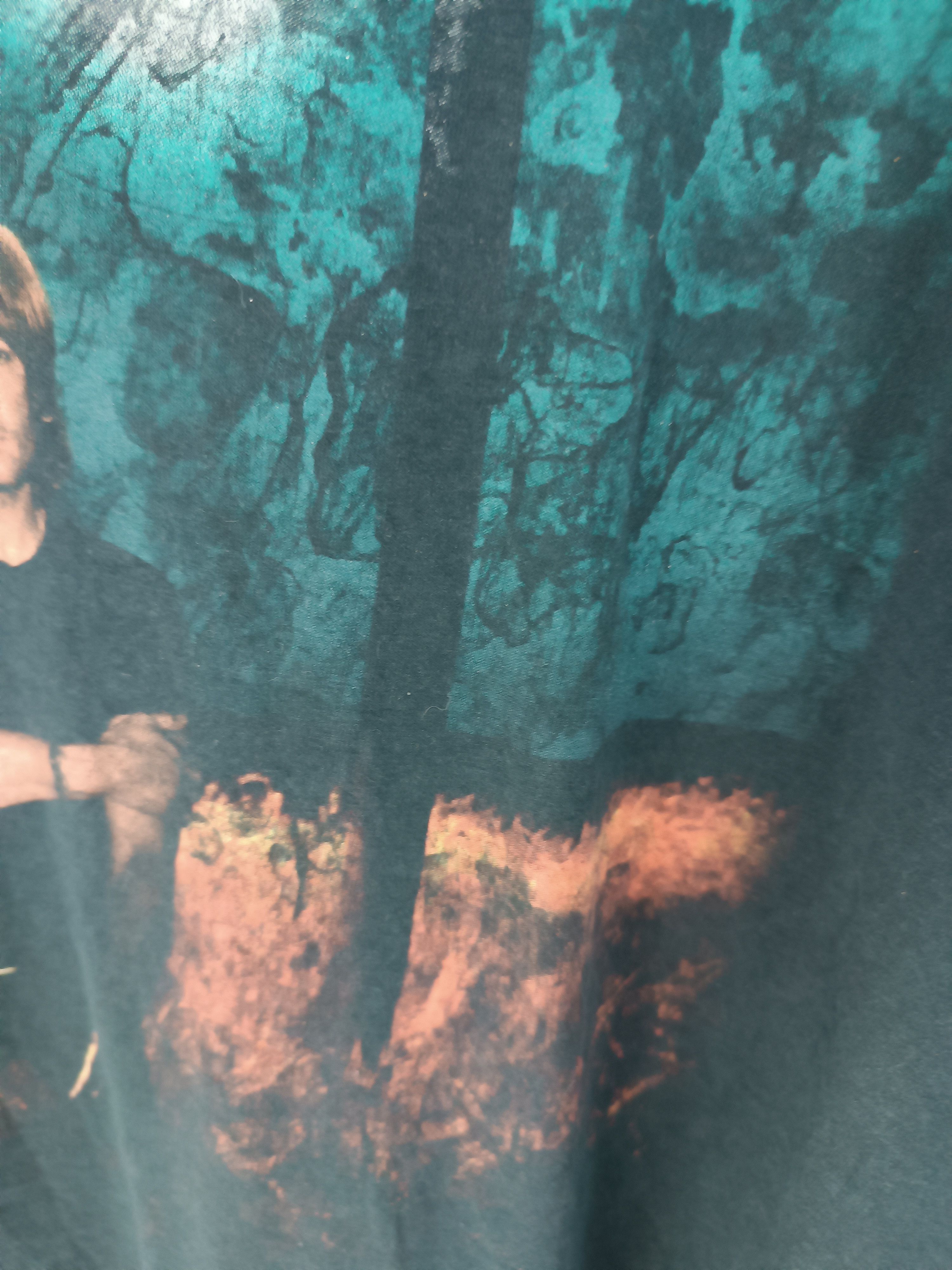 FADED VINTAGE 2014 KEITH URBAN TOUR TEE blake shelton church