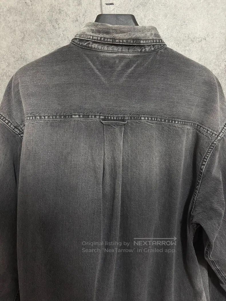 Balenciaga Balenciaga Embroidered Logo Distressed Shirt. Size US M / EU 48-50 / 2 - 6 Thumbnail