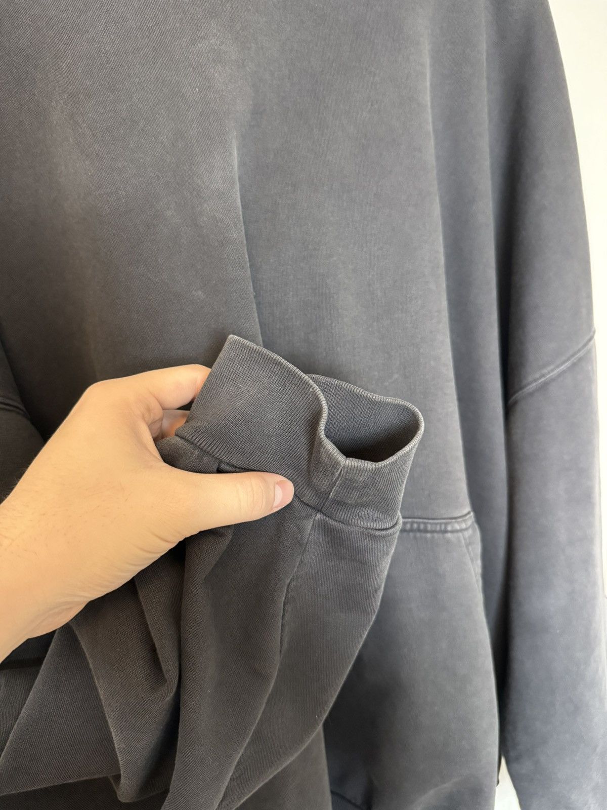 Balenciaga Balenciaga FW22 Sporty B Oversized Washed Pullover Hoodie Size US L / EU 52-54 / 3 - 8 Thumbnail