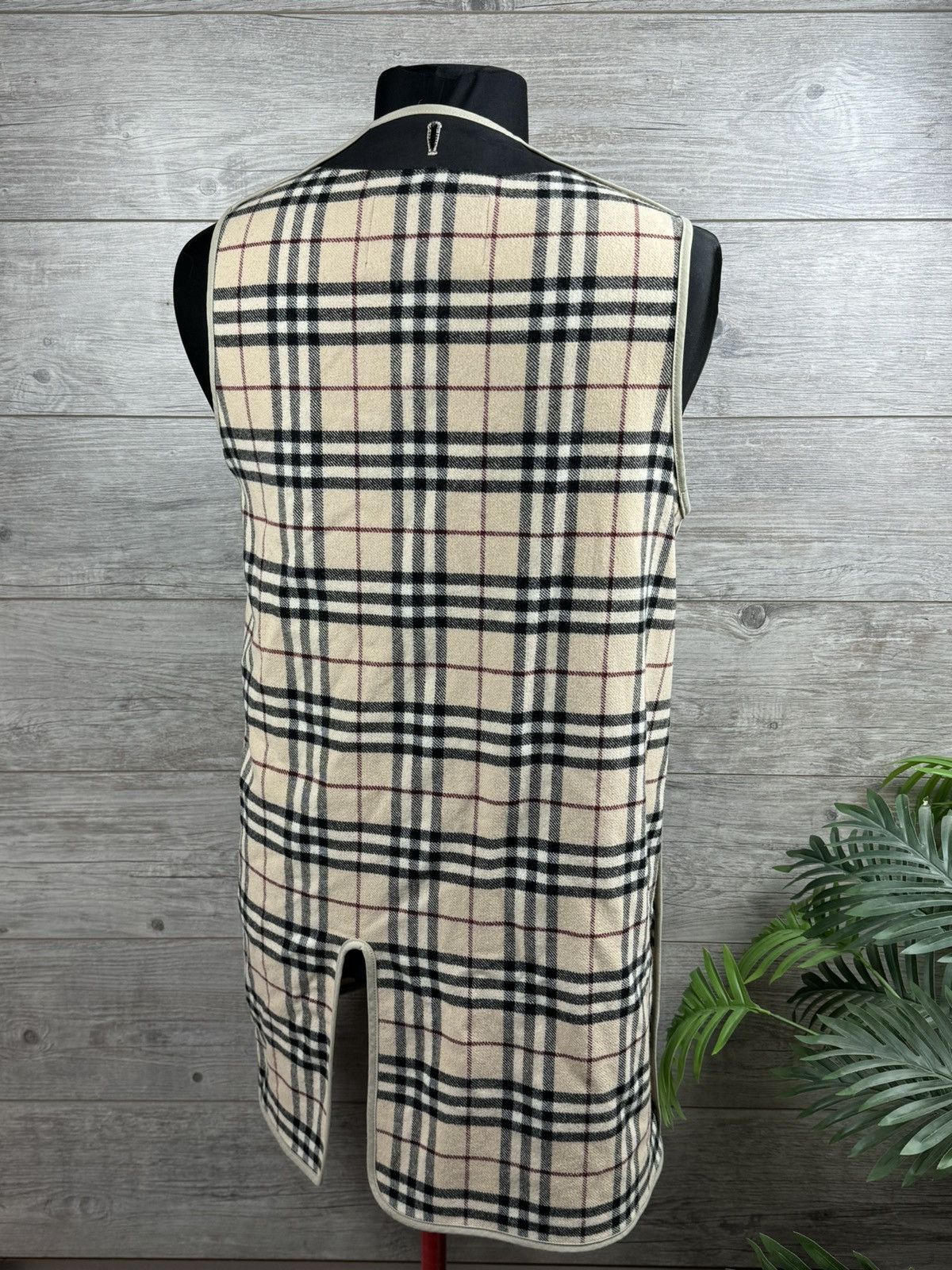 Burberry × Designer × Vintage BURBERRY VEST Understiting luxury size L-XL Size US L / EU 52-54 / 3 - 11 Thumbnail