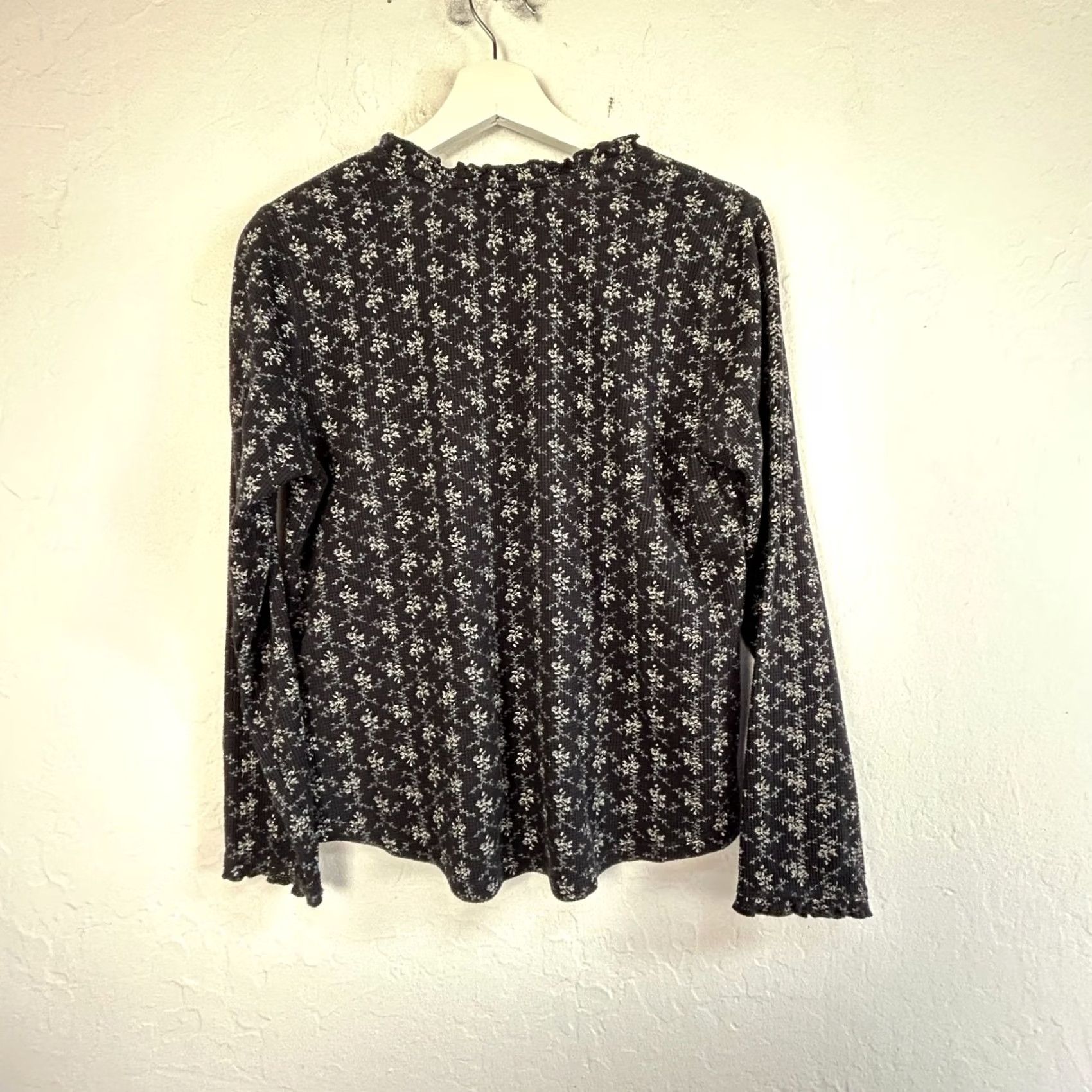 Ralph Lauren Lauren Ralph Lauren Womens Floral Waffle Knit Long Sleeve Top V-Neck Black Large Size L / US 10 / IT 46 - 2 Thumbnail