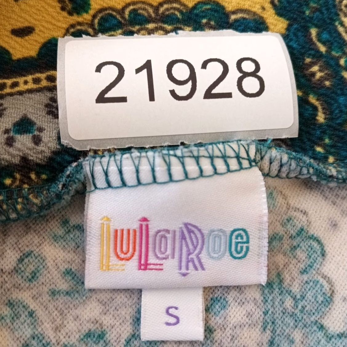 Vintage LuLaRoe Skirt Women Knee Length S Blue Geometric Knit Polyester Spandex Pencil Stretch Regular Vintage No Size 28" / US 6 / IT 42 - 7 Thumbnail
