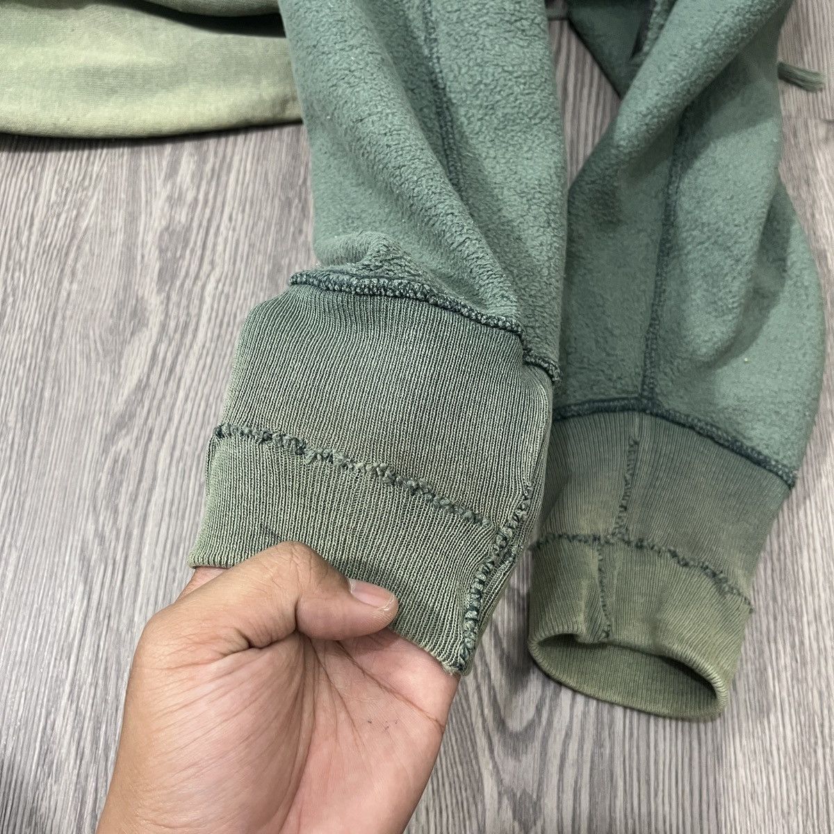 Japanese Brand Crazy SunFaded Champion Reverse Weave Basic Logo Hodie Size US L / EU 52-54 / 3 - 22 Thumbnail