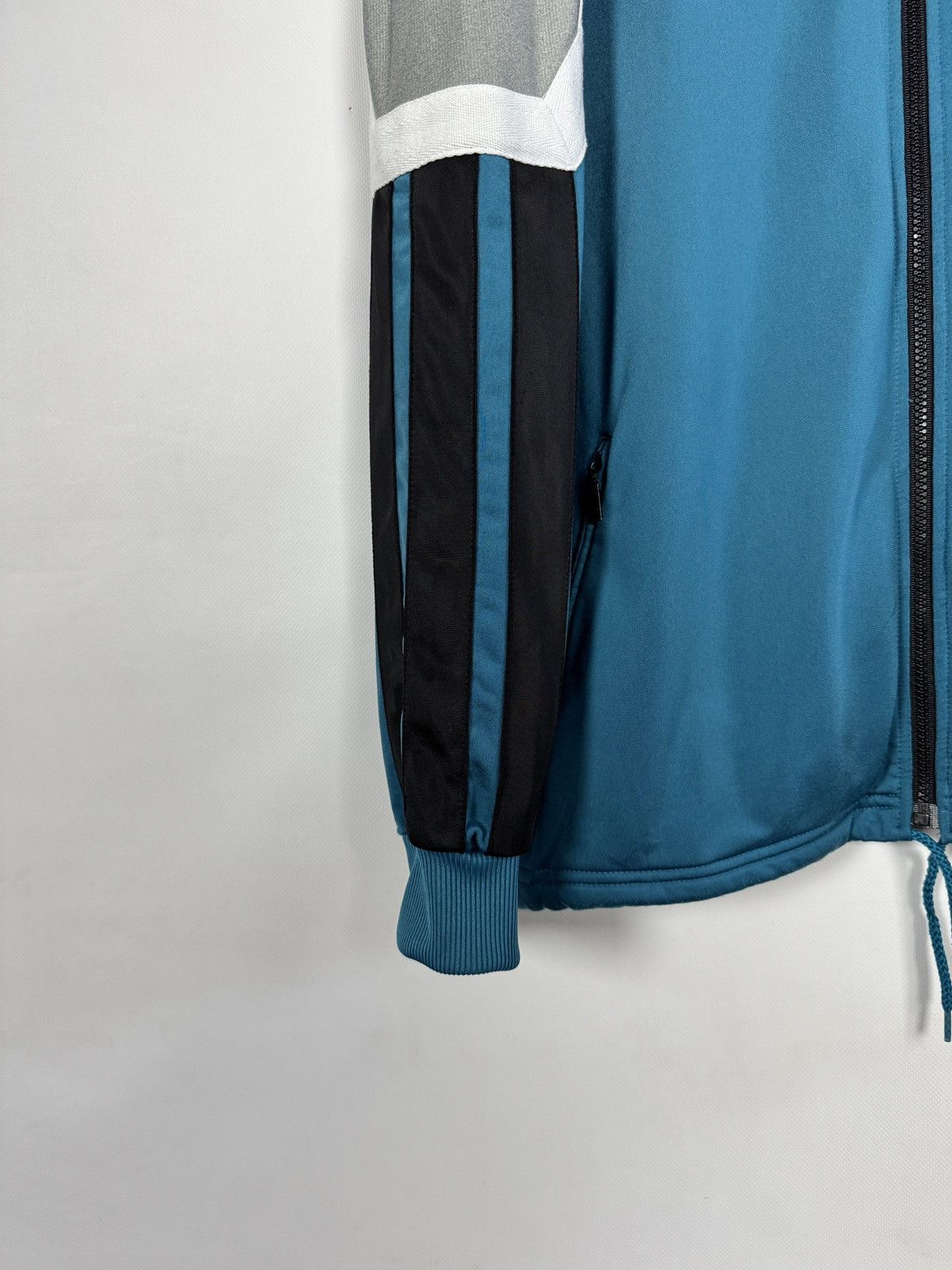 Adidas Adidas Vintage Track Top Zip Up Jacket 90s Sportswear Size L Size US L / EU 52-54 / 3 - 4 Thumbnail