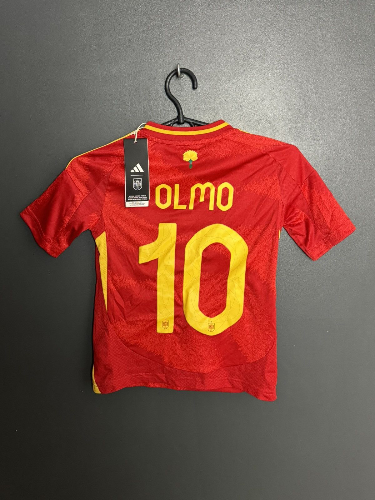 Adidas New KIDS Spain 24/25 Home Olmo Football Jersey T-Shirt Size US XS / EU 42 / 0 - 1 Thumbnail
