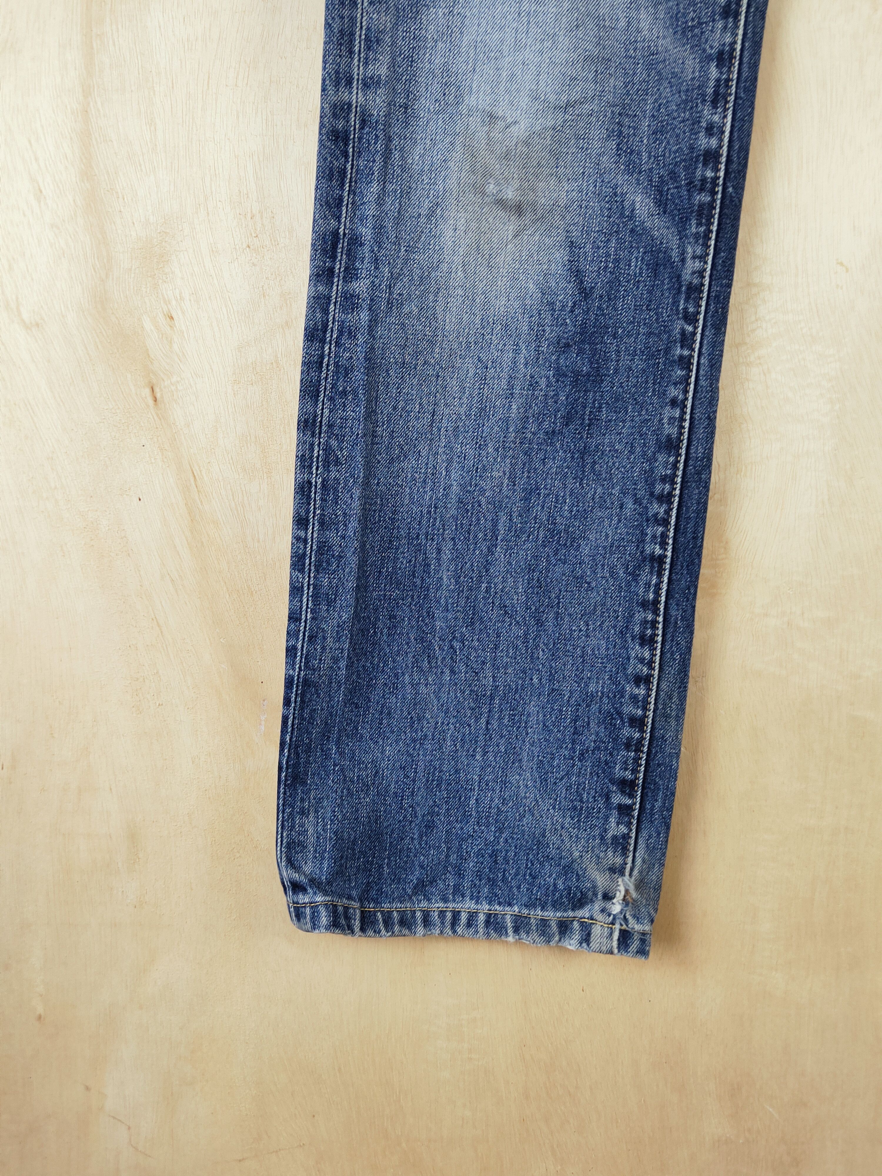 Japanese Brand Uniqlo Blue Faded Distressed Ripped Jeans #S2651 Size US 30 / EU 46 - 4 Thumbnail