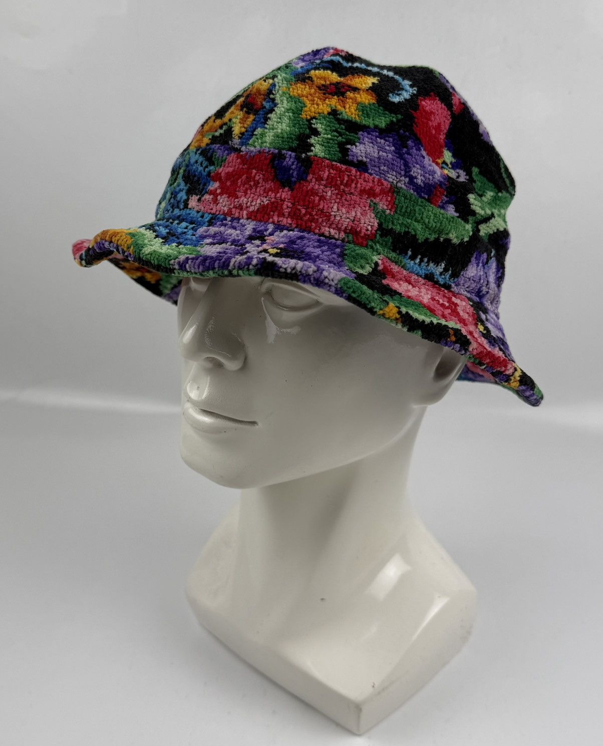 Japanese Brand very rare multicolor floral bucket hat tc50 Size ONE SIZE - 1 Thumbnail