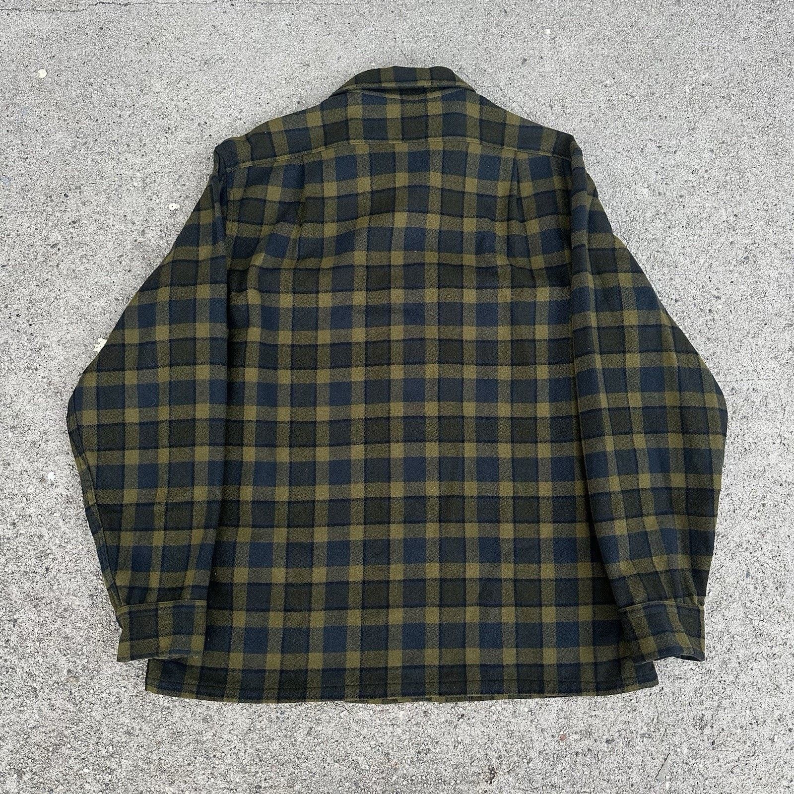 Pendleton × Vintage Vintage 60s Pendleton Green Plaid Wool Board Shirt Sz L Size US L / EU 52-54 / 3 - 3 Thumbnail
