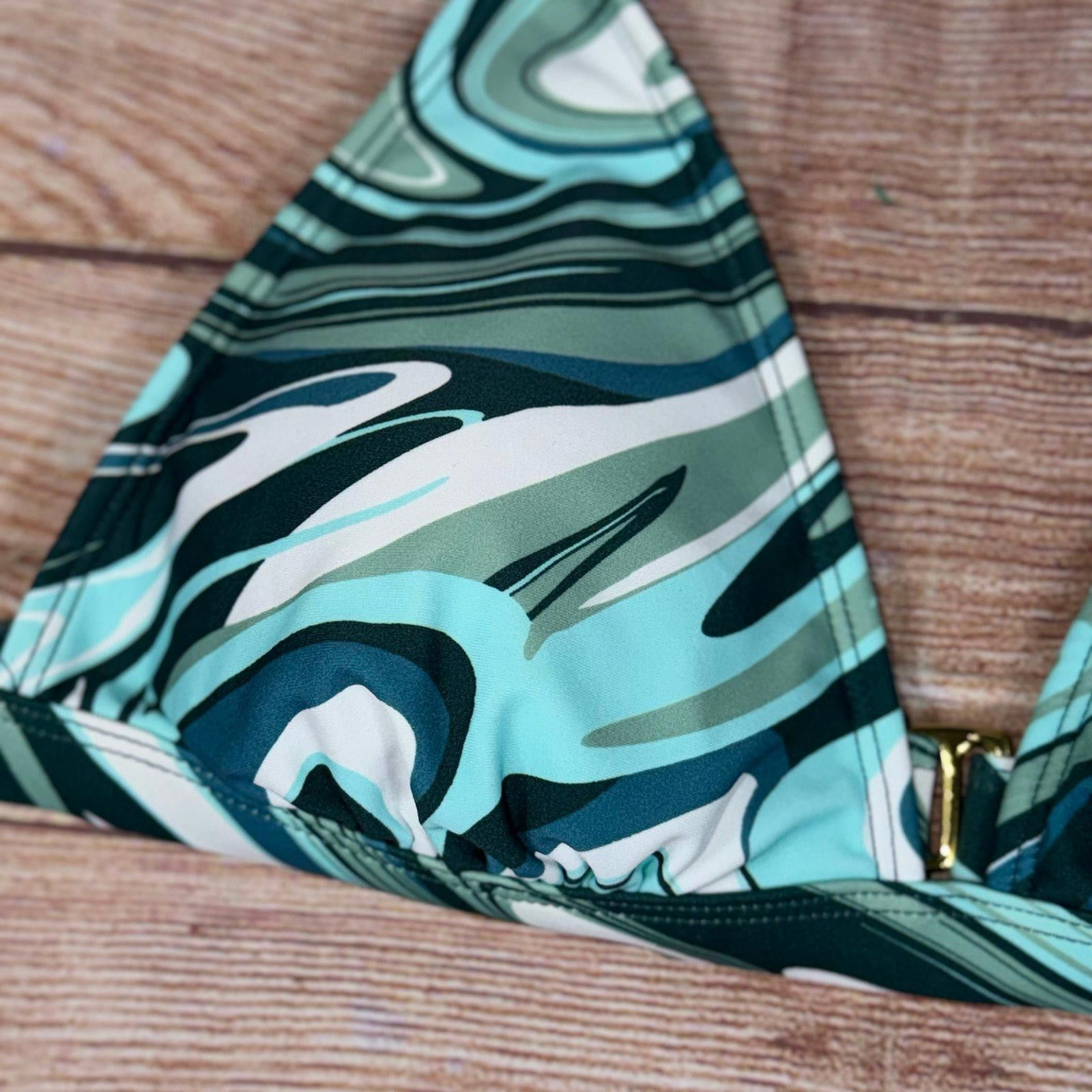 Other Xhilaration Large 8/10 Swirl Pattern Bikini Top NWT Size ONE SIZE - 2 Thumbnail