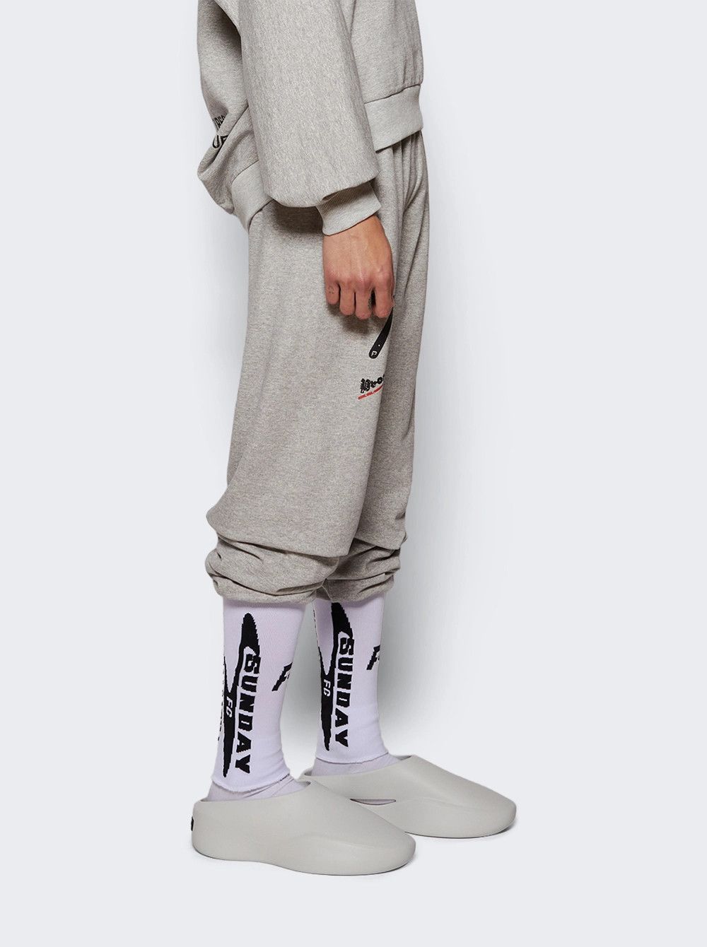 Fear of God o1mle0326 Eva Runner Slip On in White Size US 7 / EU 40 - 2 Thumbnail