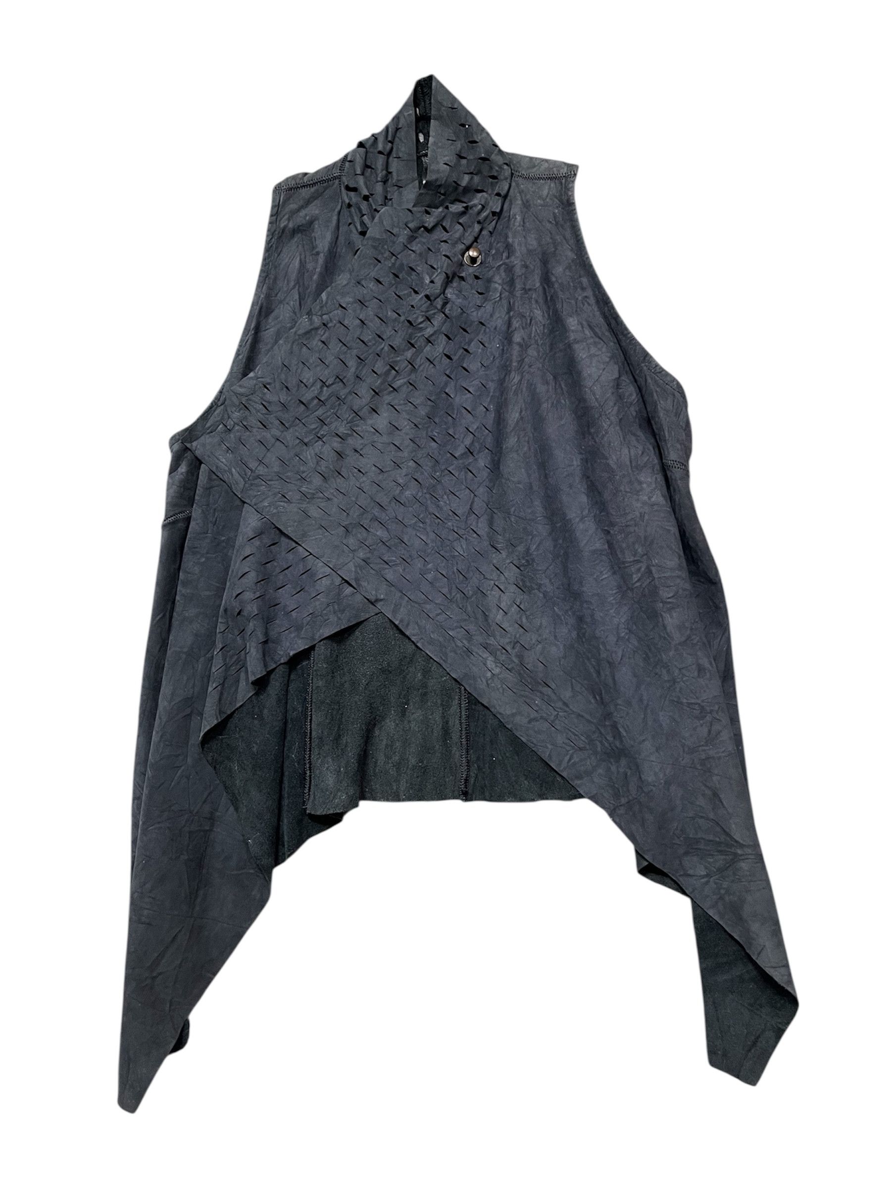 Isaac Sellam Experience Isaac sellam experience vest cut hole calfskin leather Size US M / EU 48-50 / 2 - 1 Thumbnail