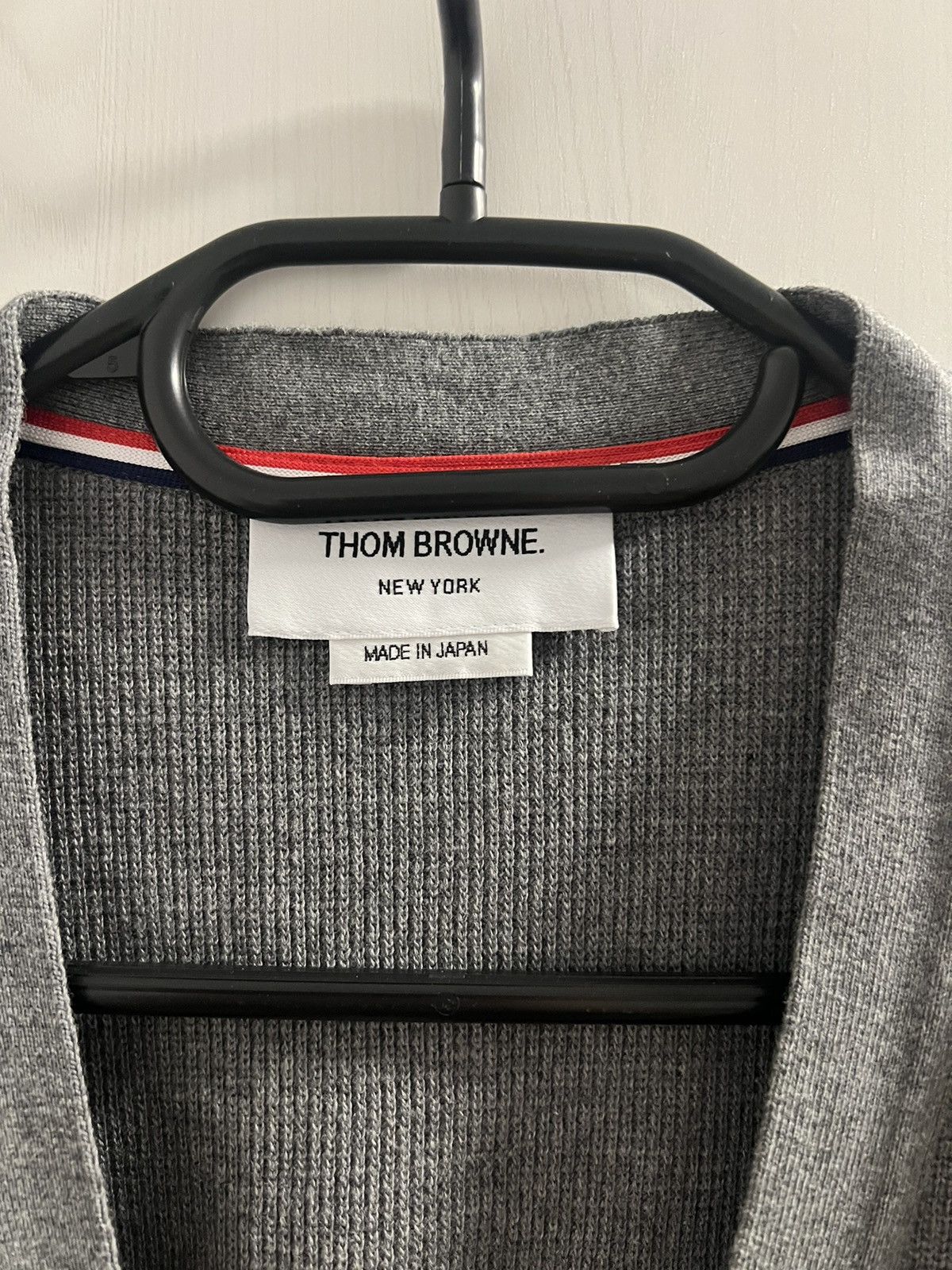 Thom Browne V Neck Cardigan - size 7 Size US XXL / EU 58 / 5 - 7 Thumbnail