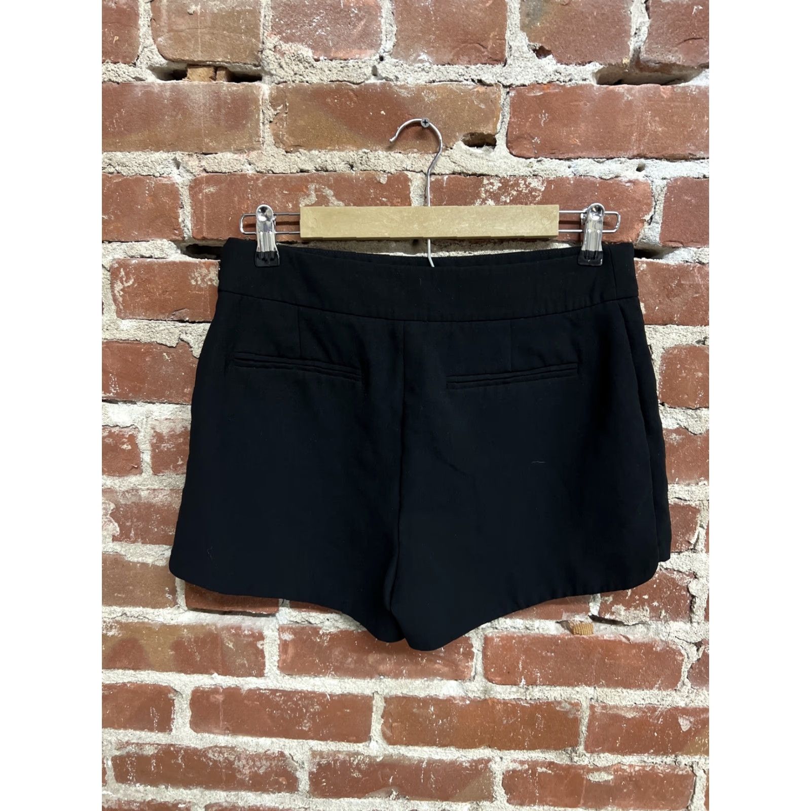 J.Crew J. Crew Womens Black Casual Side Zip Work Short Size 6 C2140 Size 28" / US 6 / IT 42 - 2 Thumbnail